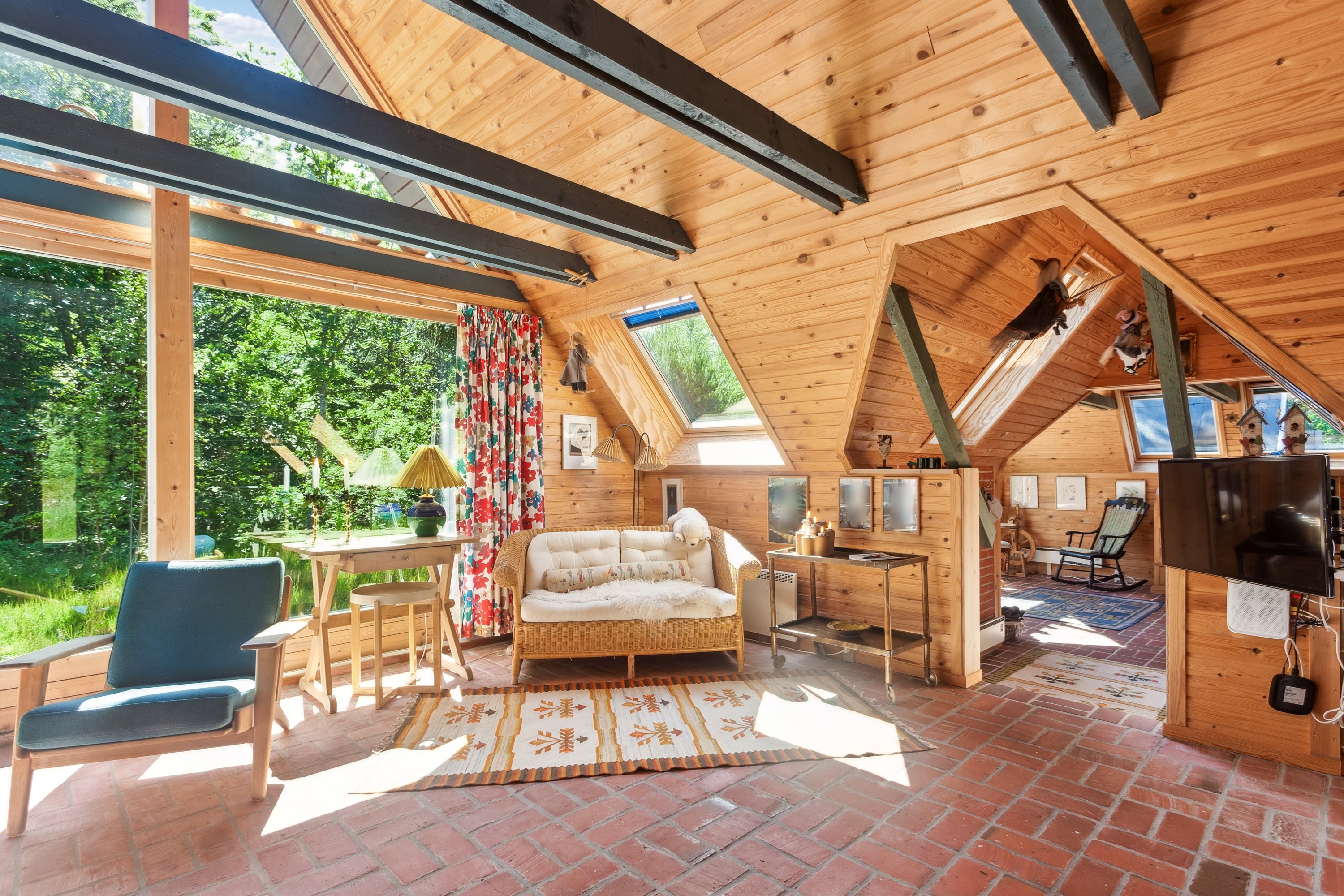 Fremhævet garage billede i fuldskærmstilstand. Billede af Klokkeblomstvej 1, Vesterø, 9940 Læsø