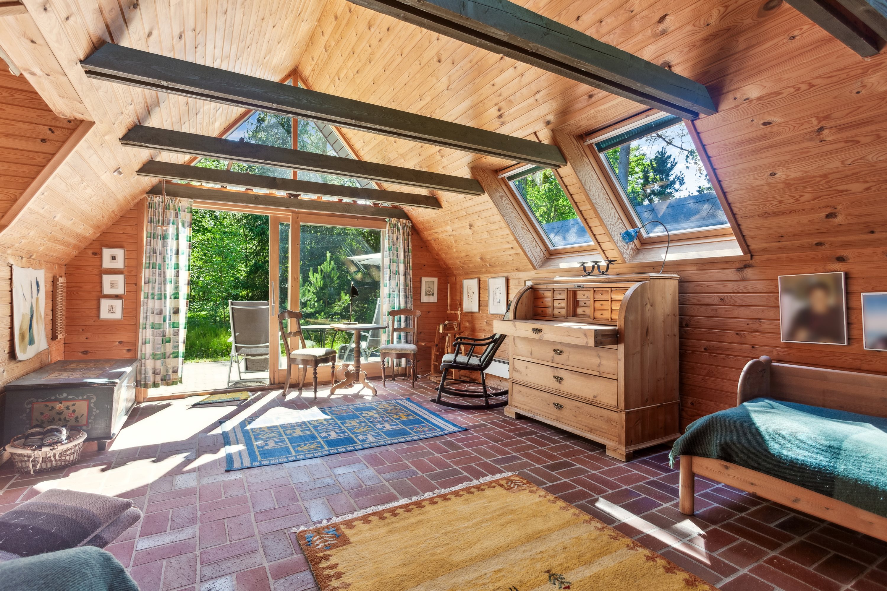 Fremhævet stue billede i fuldskærmstilstand. Billede af Klokkeblomstvej 1, Vesterø, 9940 Læsø