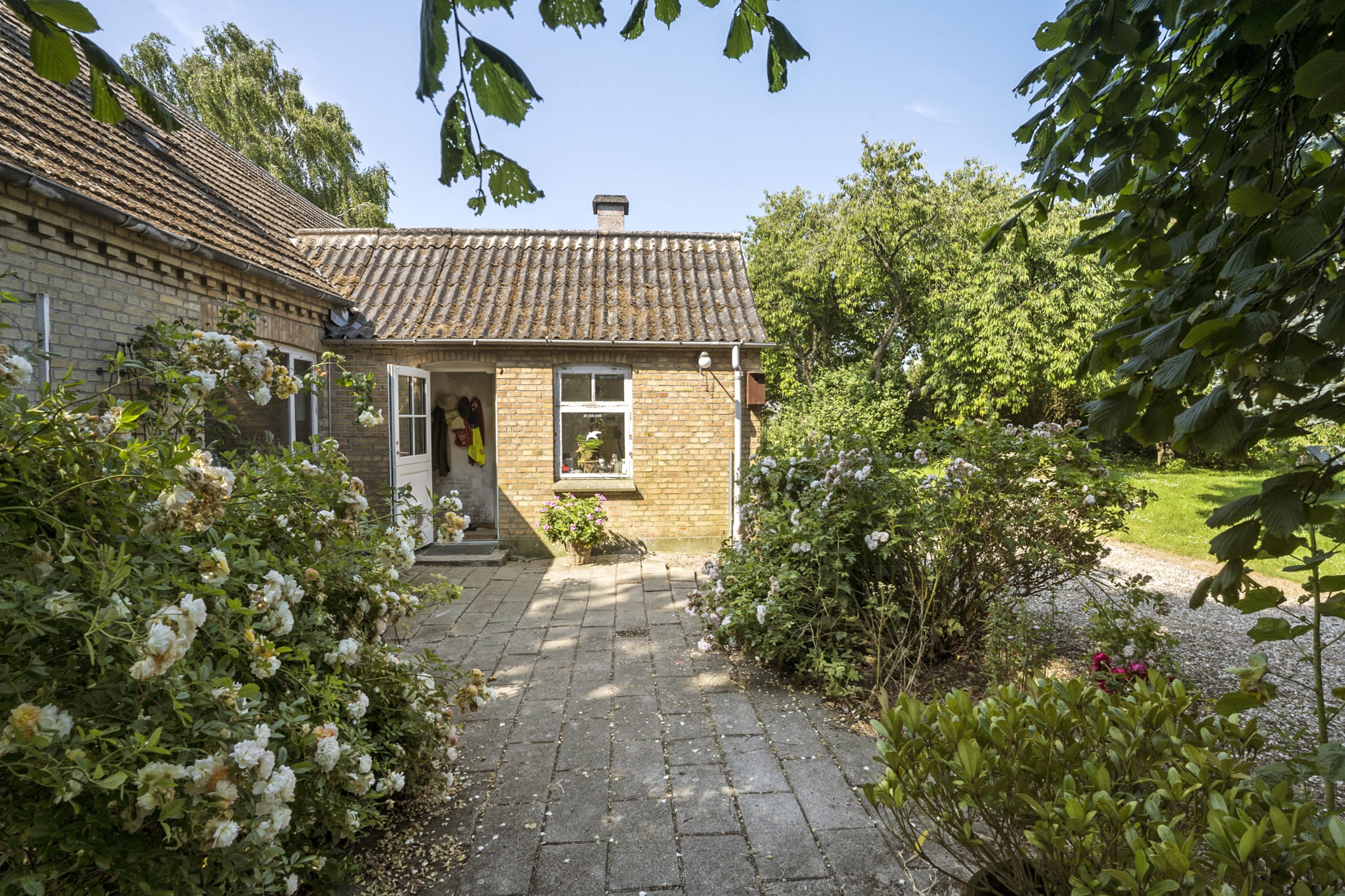 Miniaturebillede 2: ejendommen. Billede af Lundevej 11, 5540 Ullerslev