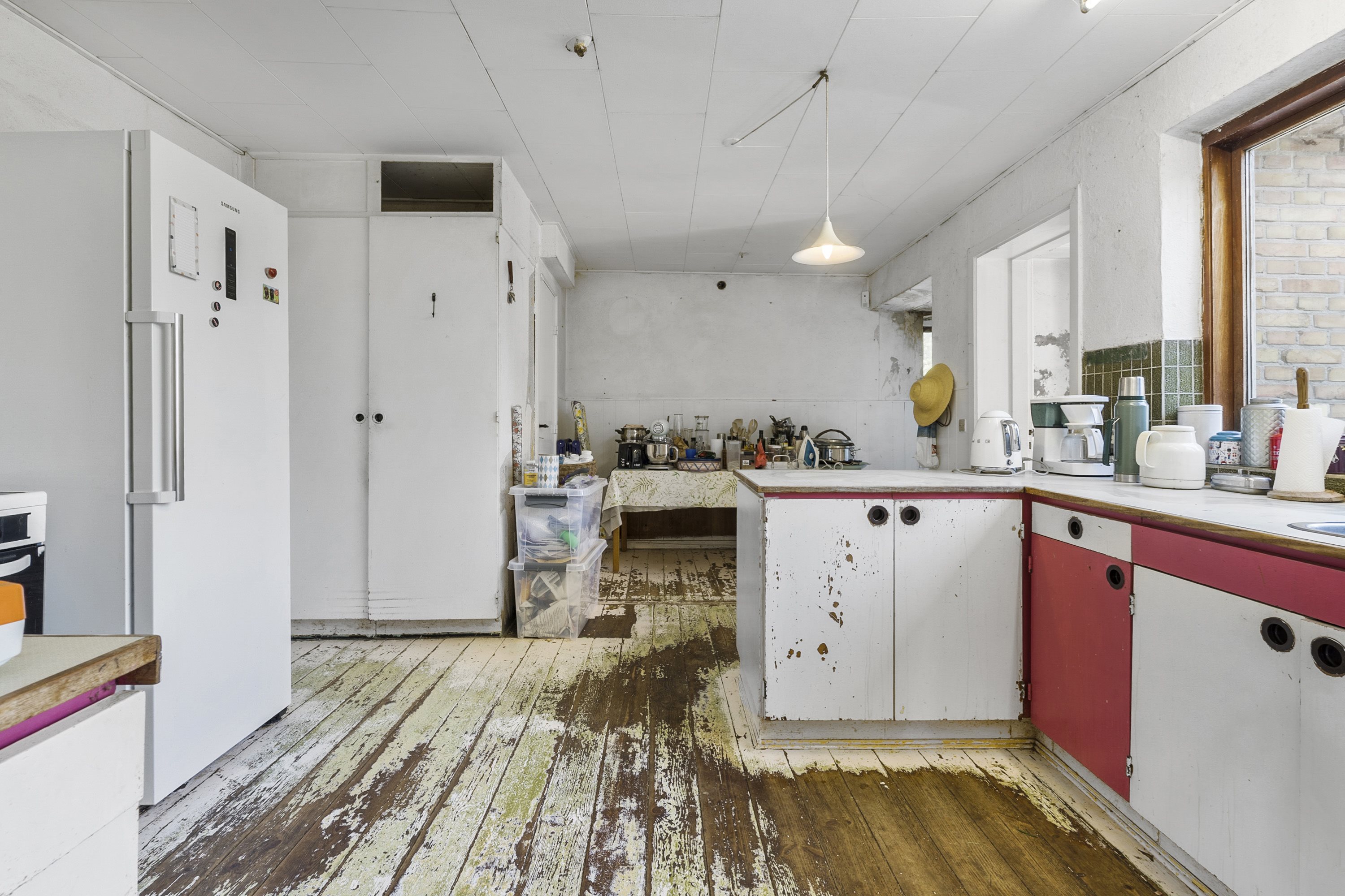 Fremhævet køkken billede i fuldskærmstilstand. Billede af Lundevej 11, 5540 Ullerslev