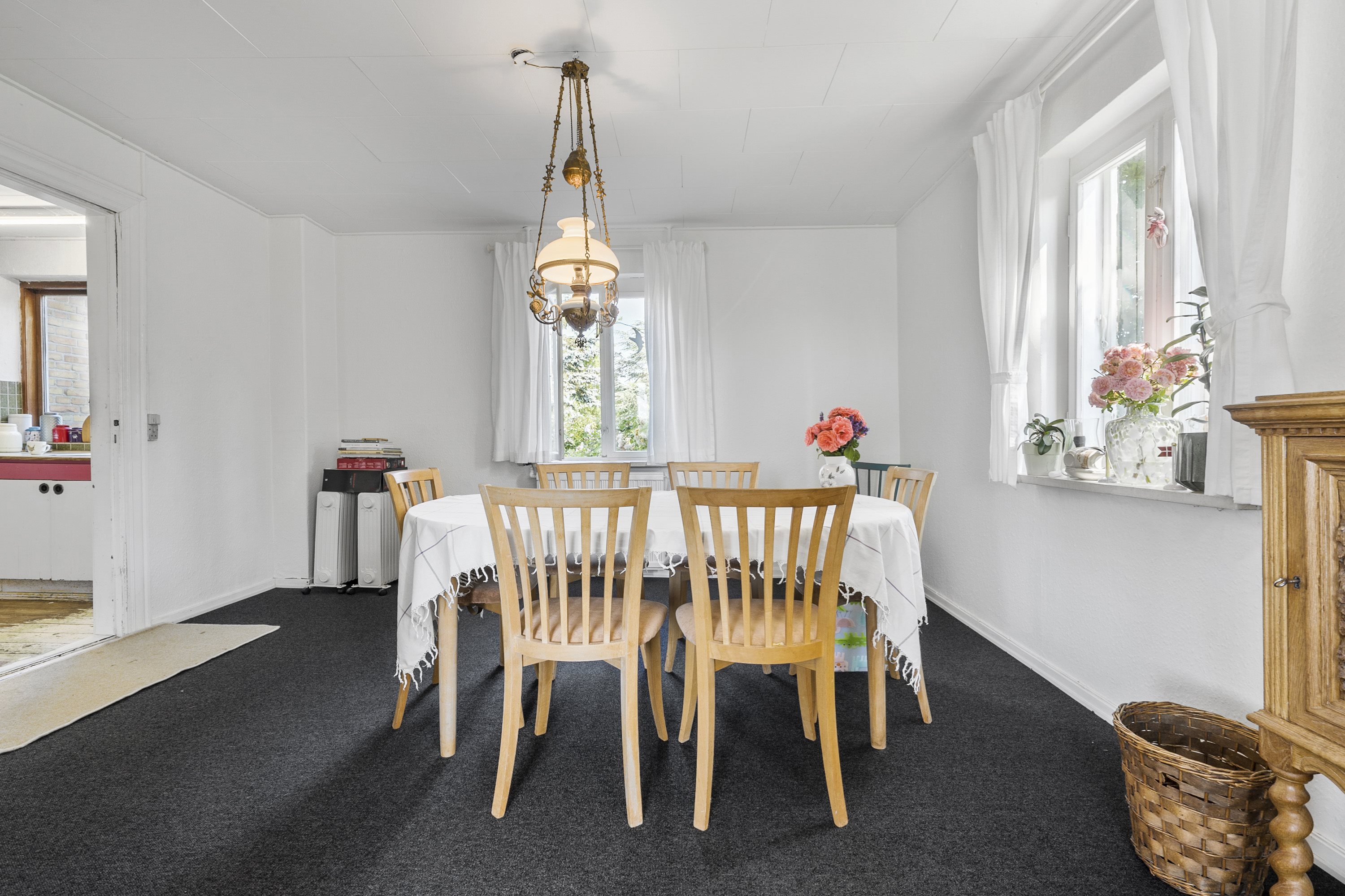 Fremhævet spisestue billede i fuldskærmstilstand. Billede af Lundevej 11, 5540 Ullerslev