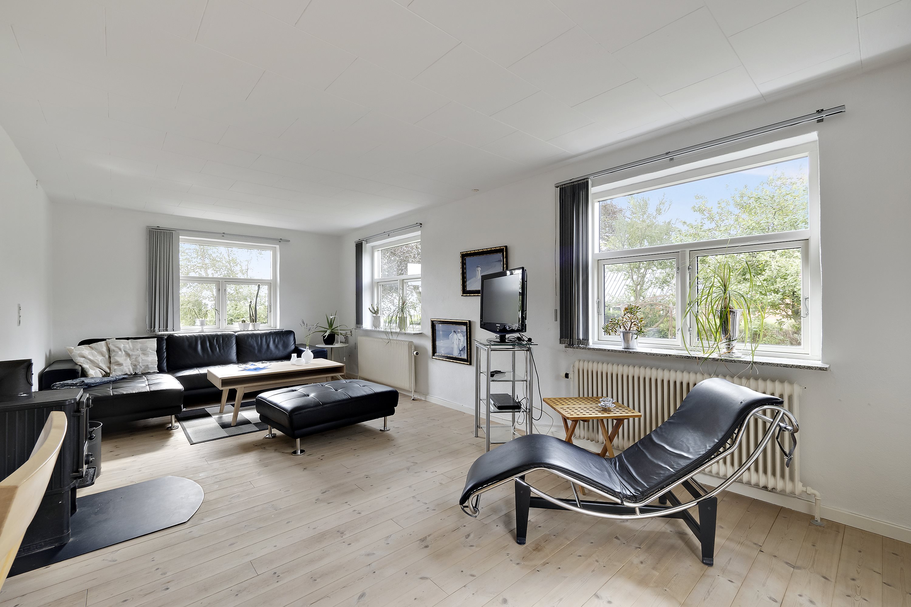 Fremhævet stue billede i fuldskærmstilstand. Billede af Langebeksvej 16, Skjoldborg, 7700 Thisted