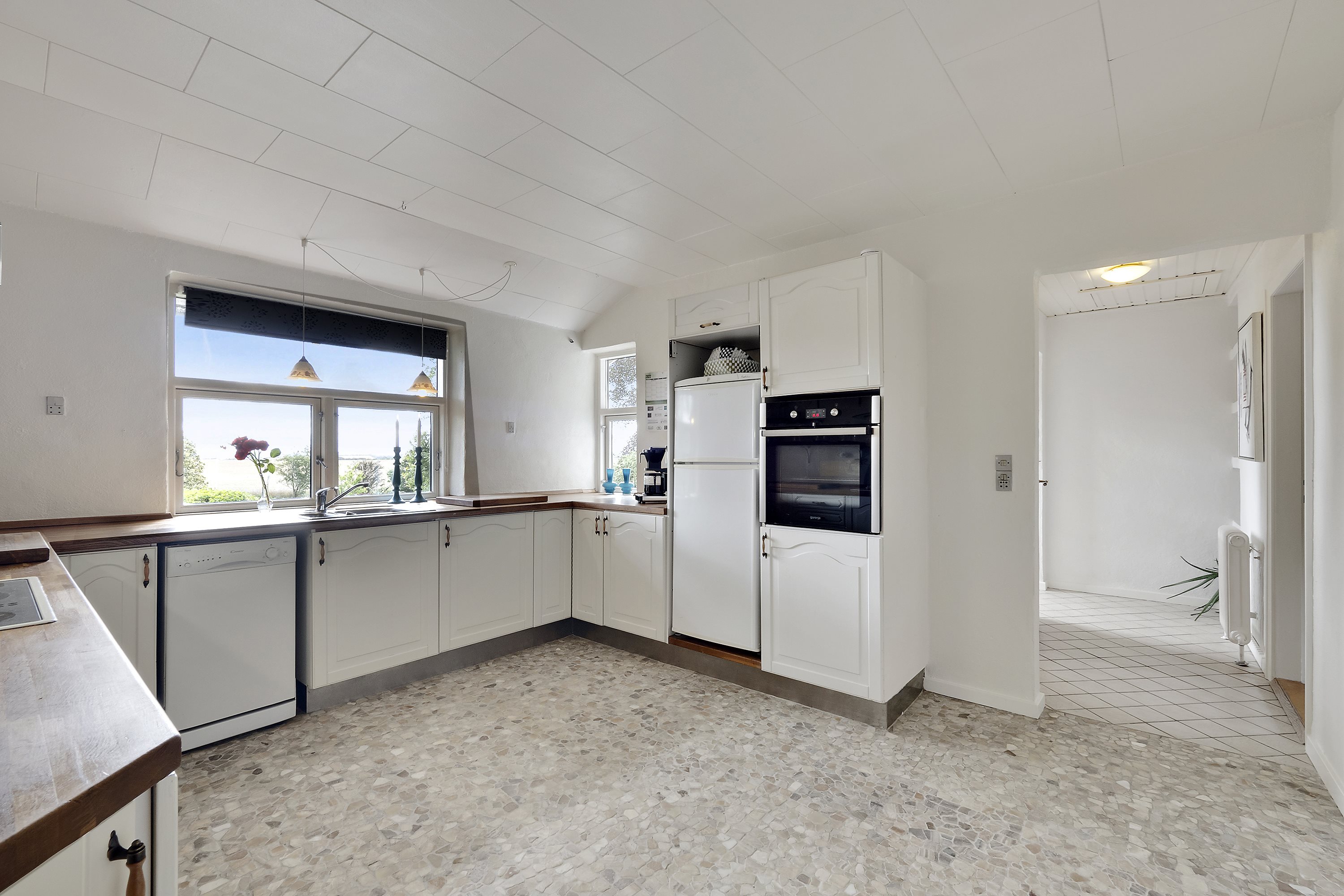 Fremhævet køkken billede i fuldskærmstilstand. Billede af Langebeksvej 16, Skjoldborg, 7700 Thisted