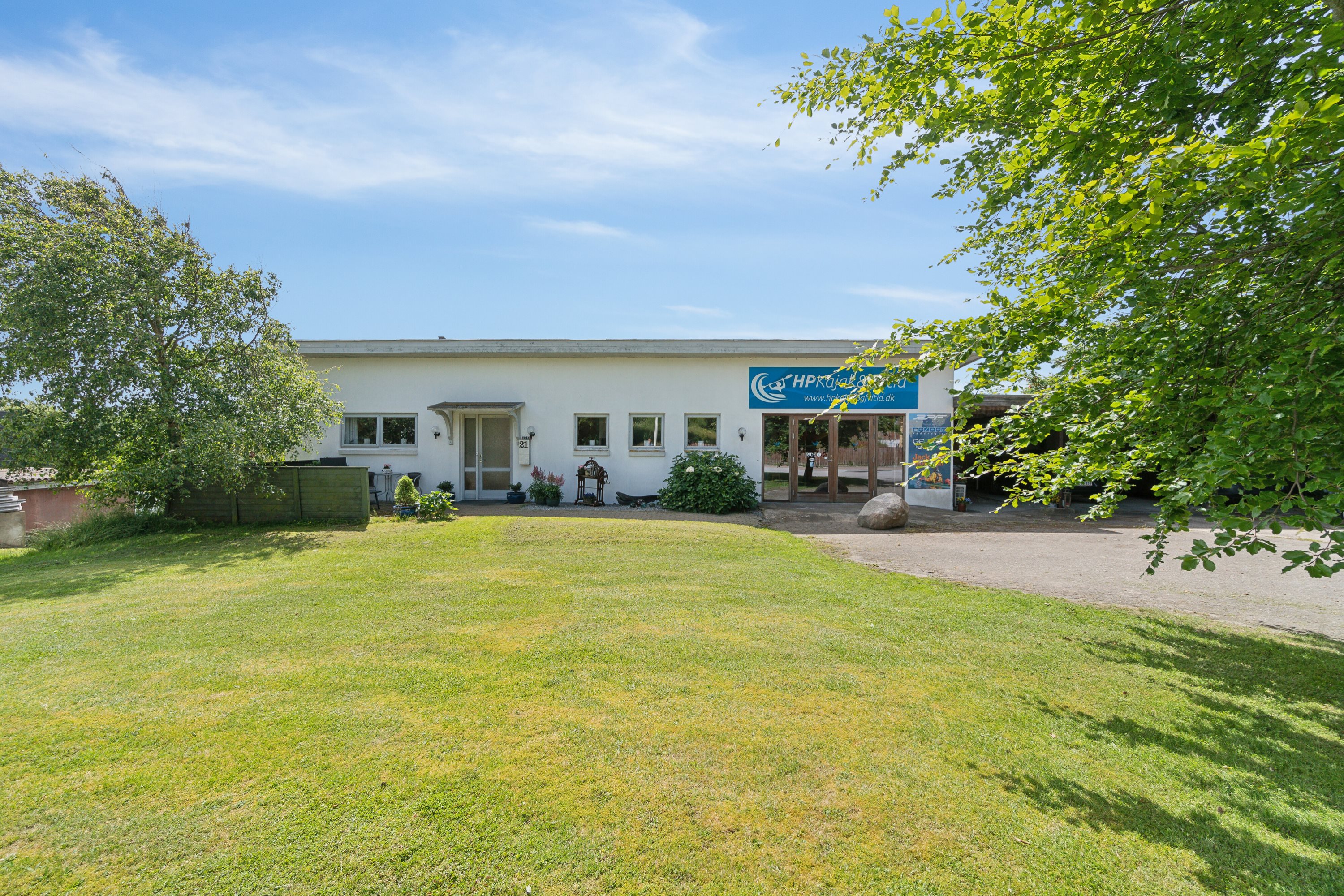 Fremhævet set fra haven billede i fuldskærmstilstand. Billede af Bybakken 21, Ræhr, 7730 Hanstholm