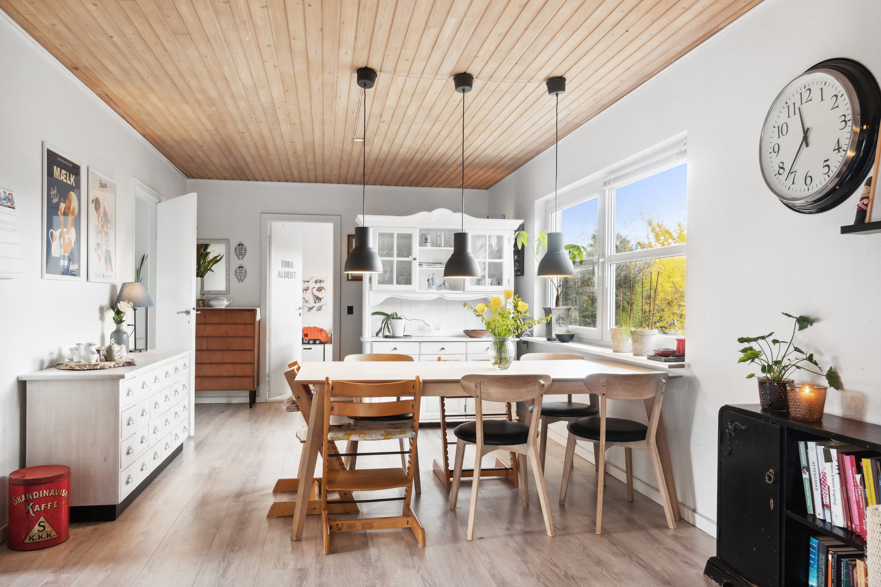 Fremhævet spisestue billede i fuldskærmstilstand. Billede af Bekkasinvej 11, 8800 Viborg