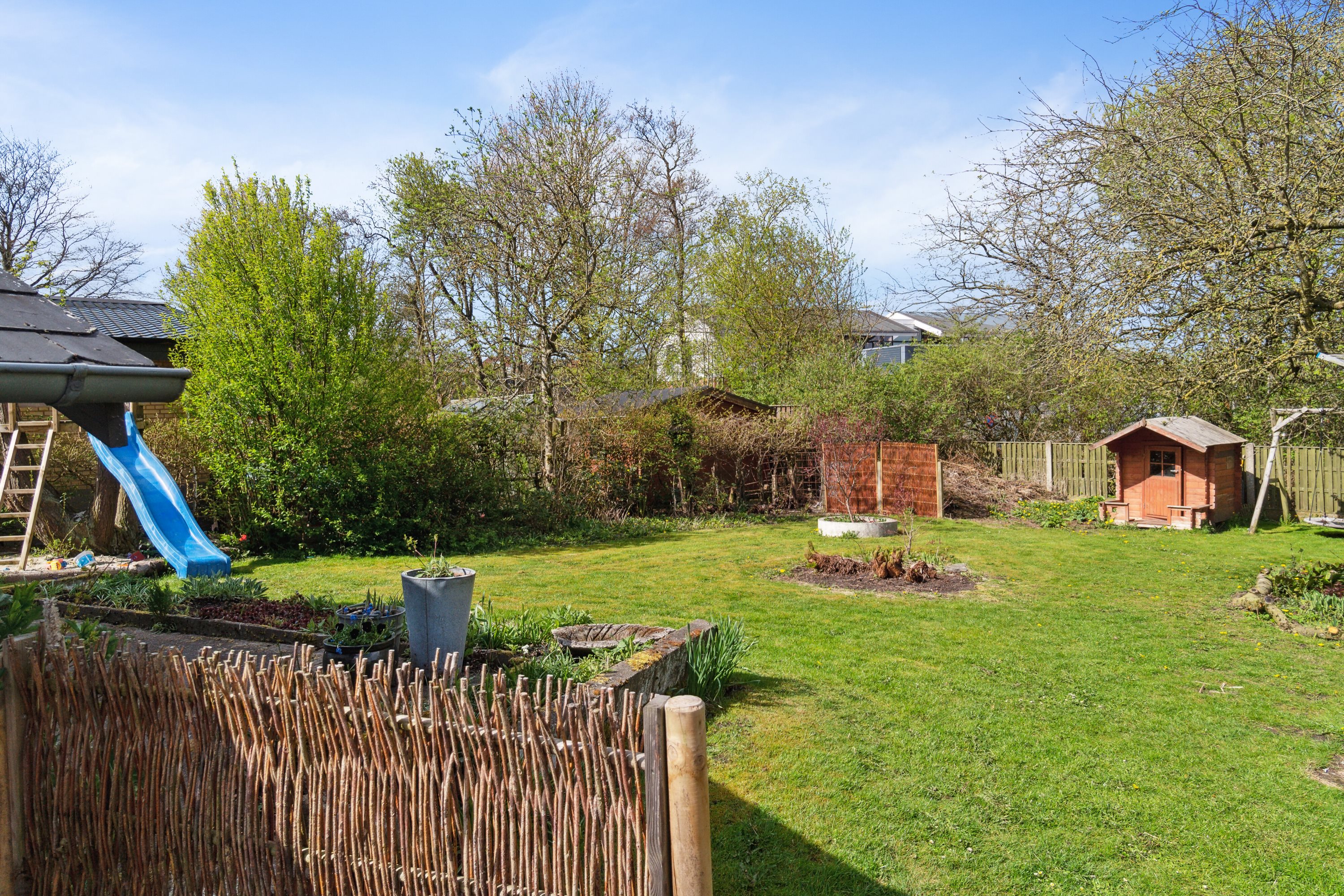 Fremhævet udendørs billede i fuldskærmstilstand. Billede af Bekkasinvej 11, 8800 Viborg