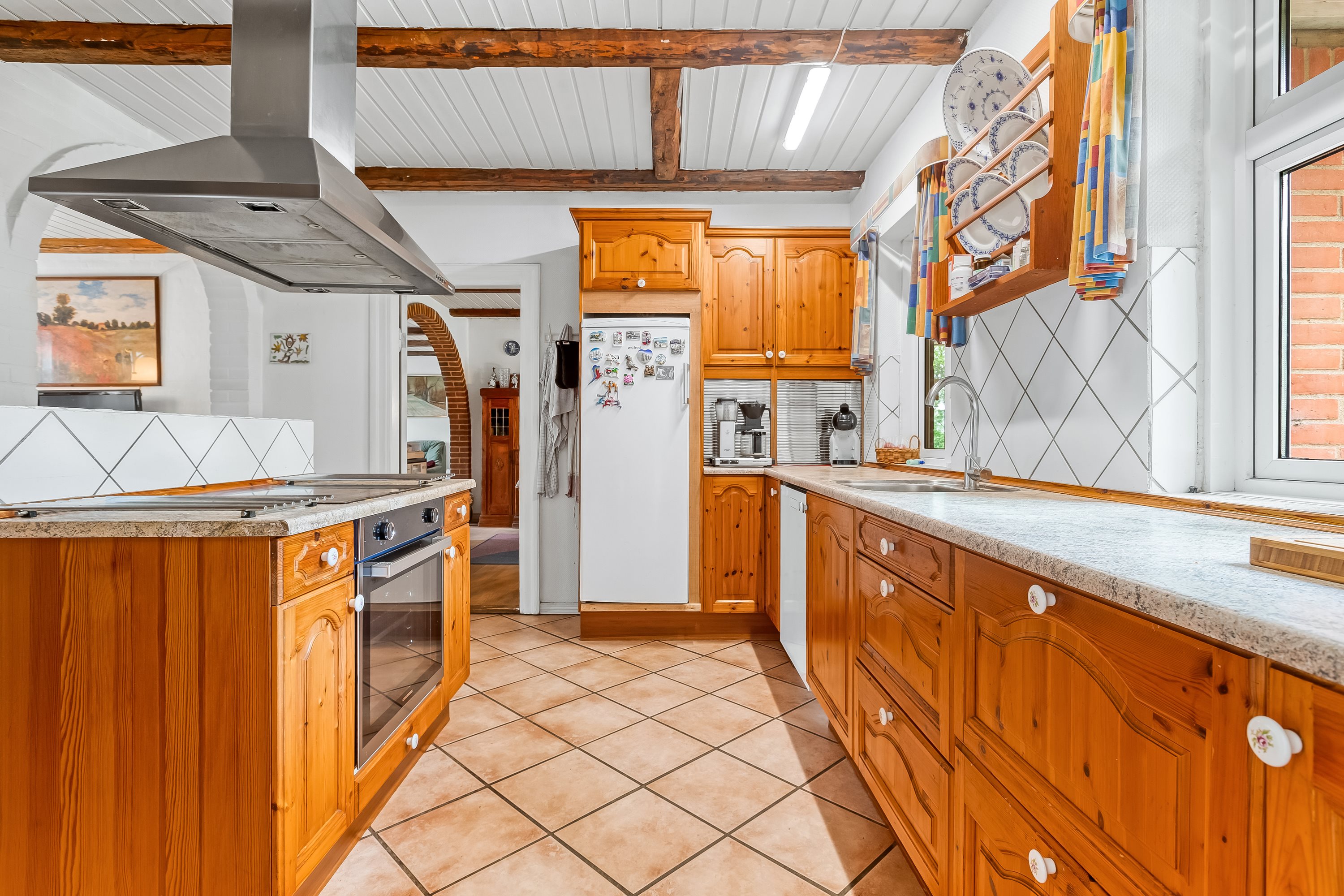 Fremhævet køkken billede i fuldskærmstilstand. Billede af Hesselåvej 33, Skave, 7500 Holstebro