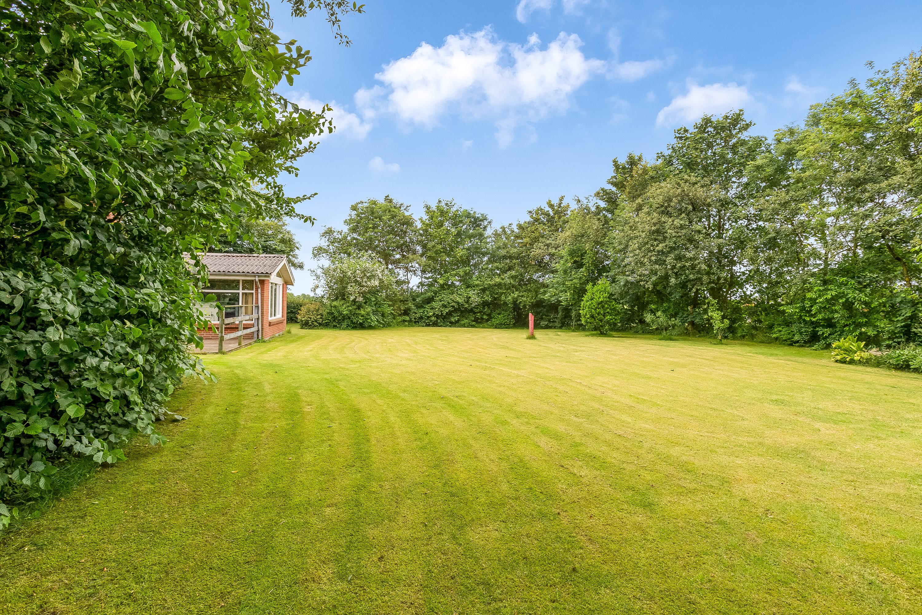 Fremhævet have billede i fuldskærmstilstand. Billede af Hesselåvej 33, Skave, 7500 Holstebro