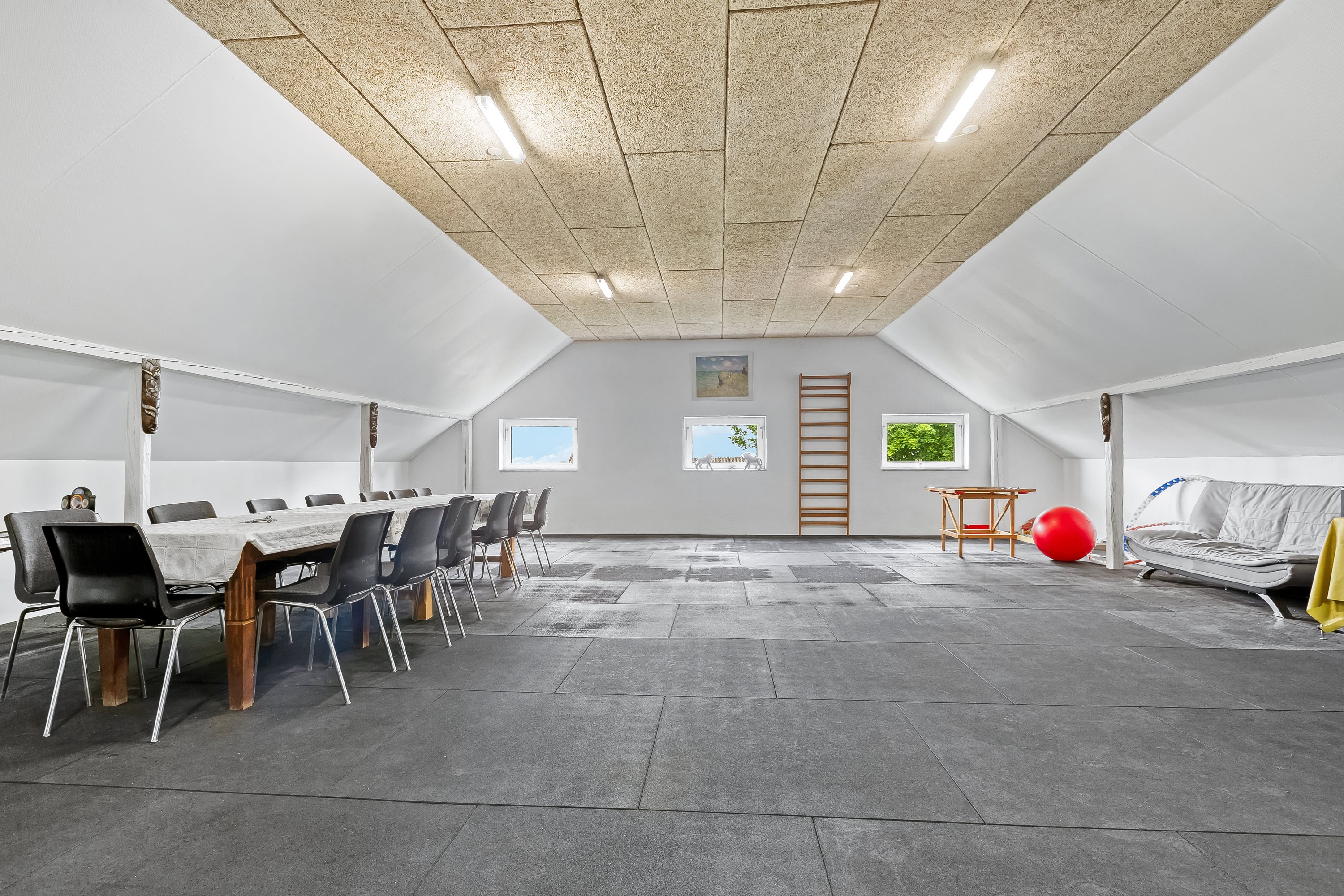 Fremhævet gildesal billede i fuldskærmstilstand. Billede af Hesselåvej 33, Skave, 7500 Holstebro