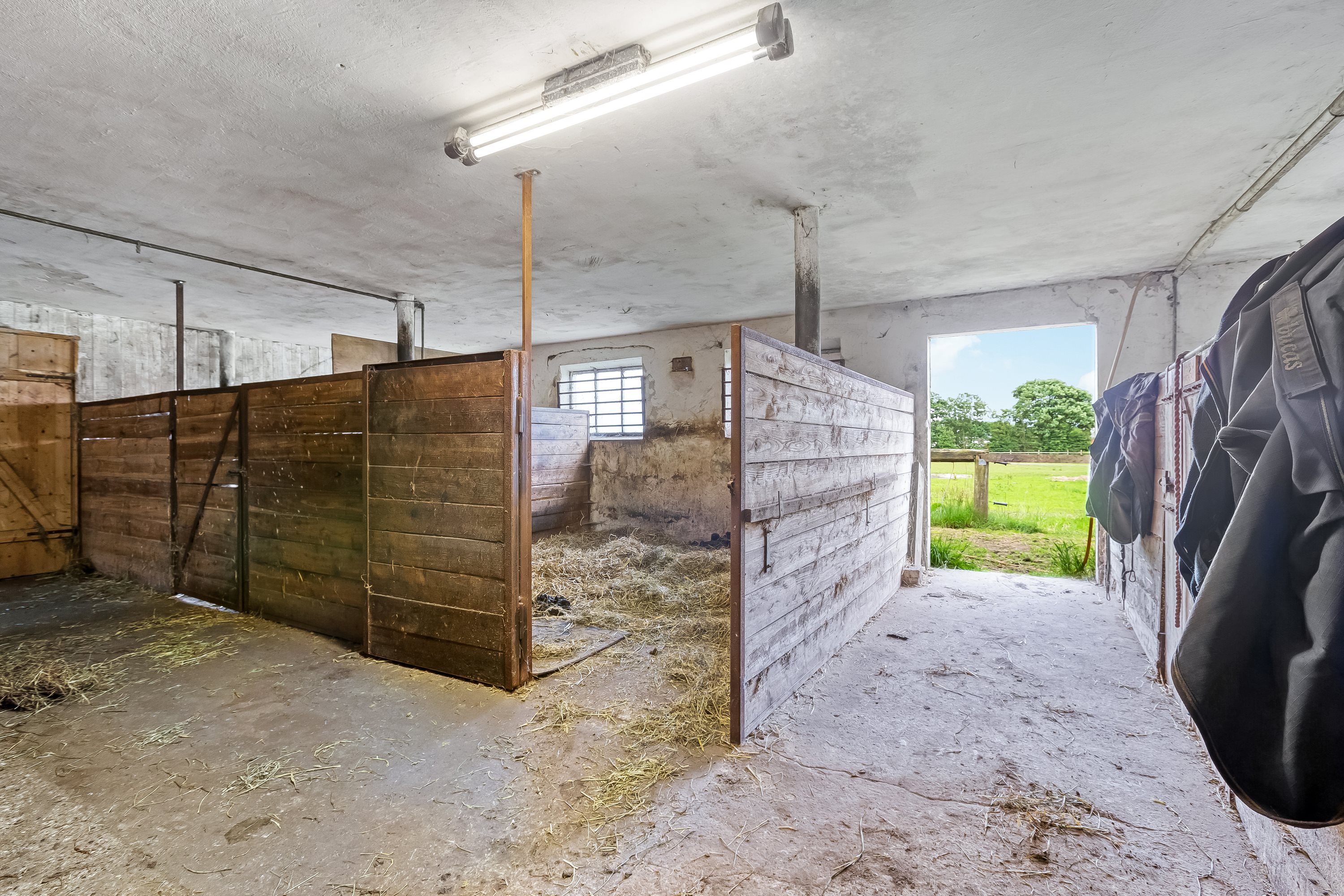 Fremhævet hesteboks billede i fuldskærmstilstand. Billede af Hesselåvej 33, Skave, 7500 Holstebro