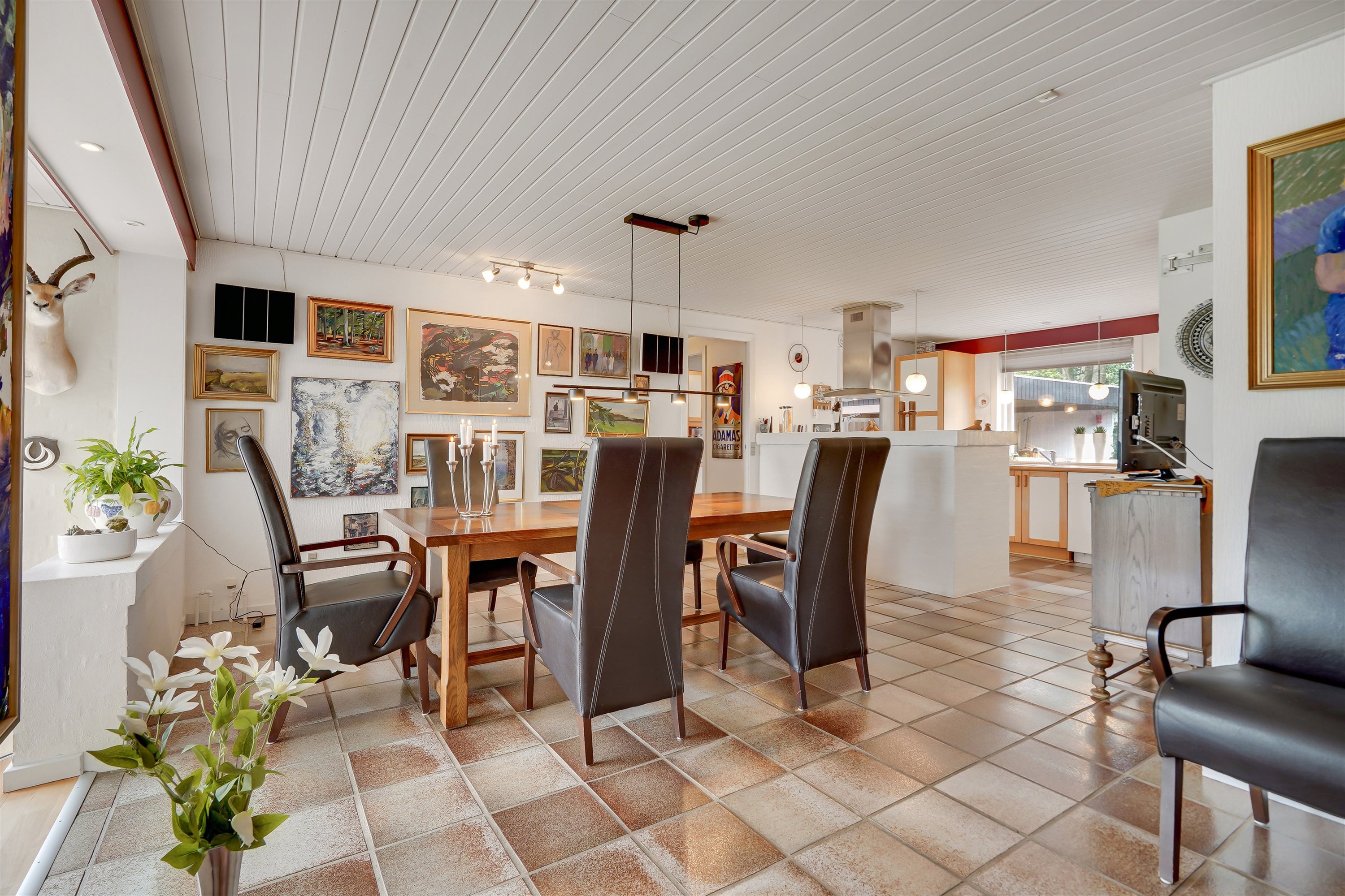 Fremhævet alrum billede i fuldskærmstilstand. Billede af Egedesmindevej 114, 6715 Esbjerg N