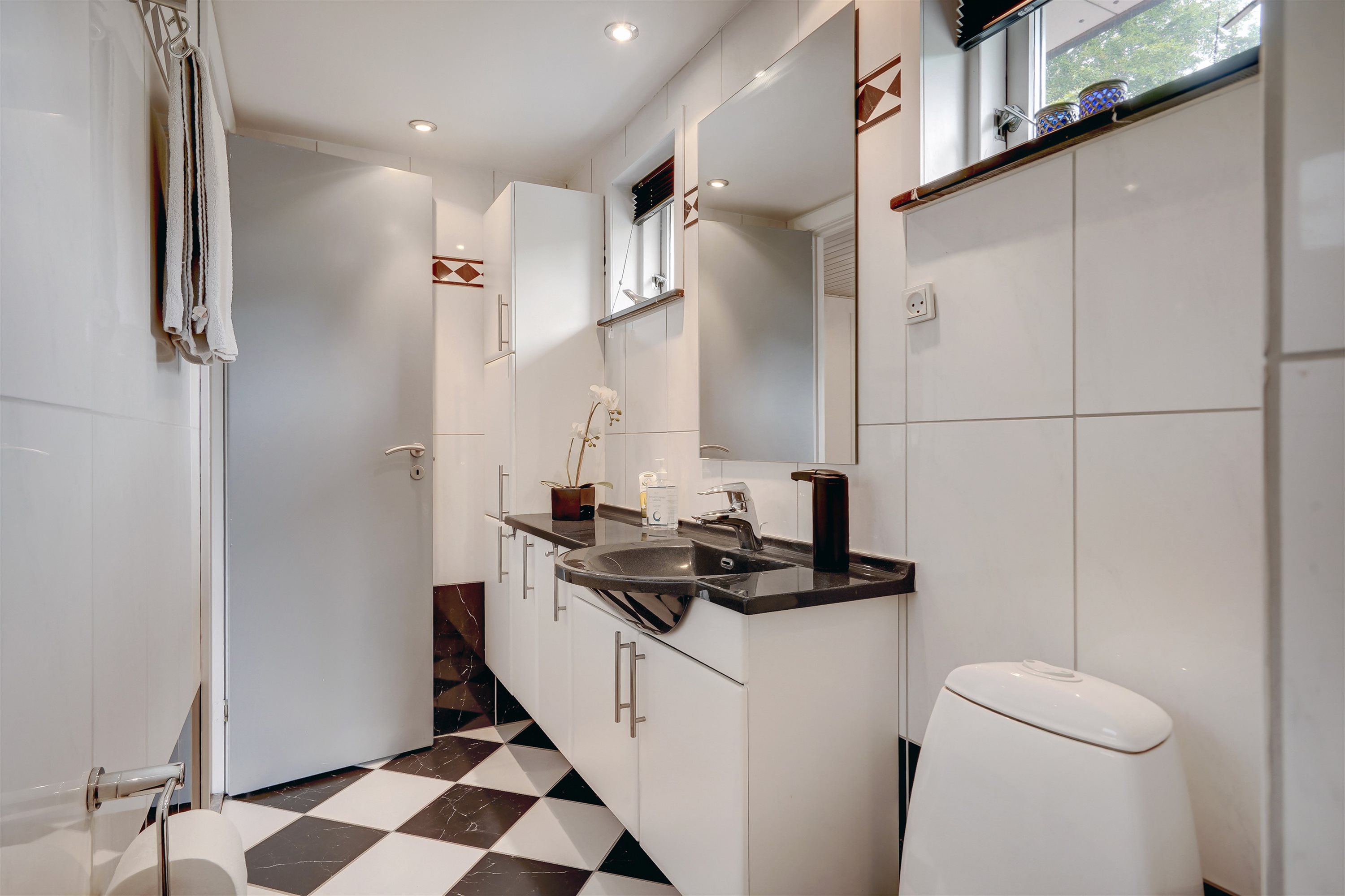 Fremhævet badeværelse billede i fuldskærmstilstand. Billede af Egedesmindevej 114, 6715 Esbjerg N