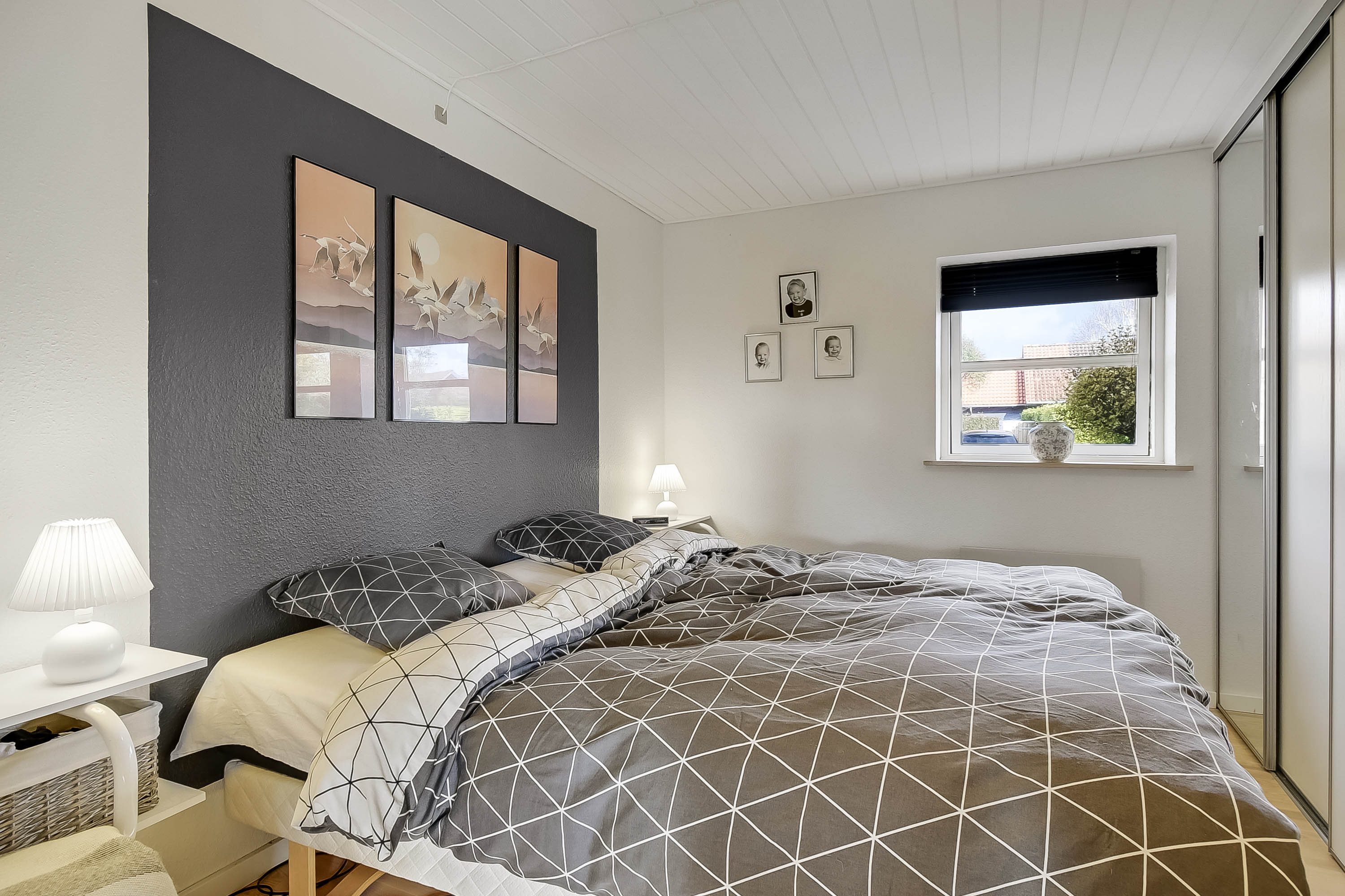 Fremhævet soveværelse billede i fuldskærmstilstand. Billede af Kobberupvej 209, Mejrup, 7500 Holstebro