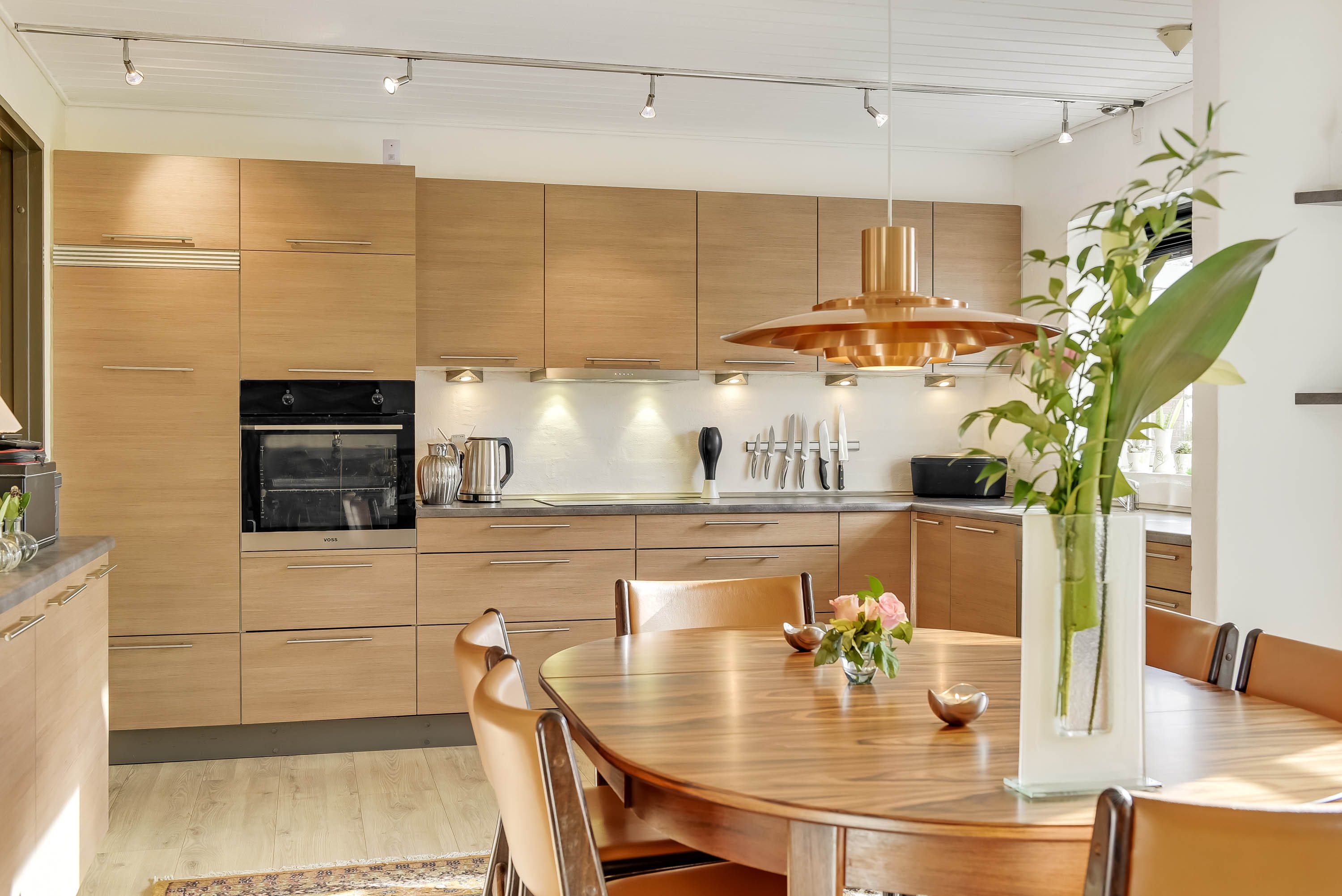 Fremhævet køkken alrum billede i fuldskærmstilstand. Billede af Kobberupvej 209, Mejrup, 7500 Holstebro