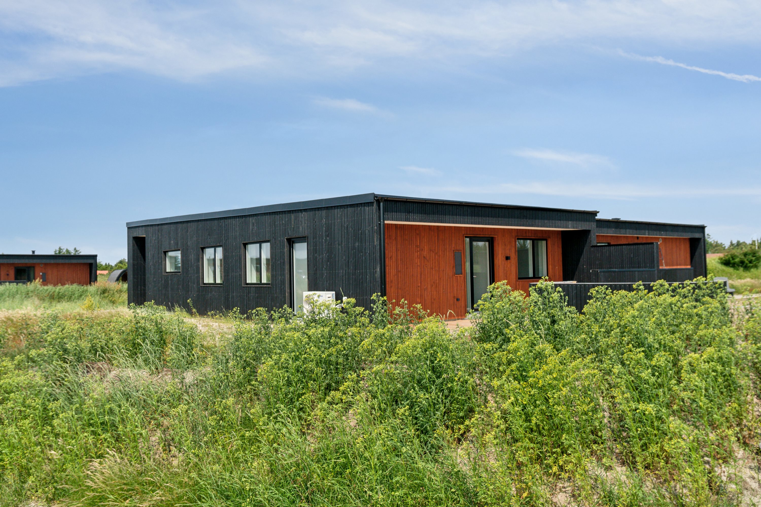 Miniaturebillede 2: udendørs. Billede af Sortebærbakken 9, Vorupør, 7700 Thisted