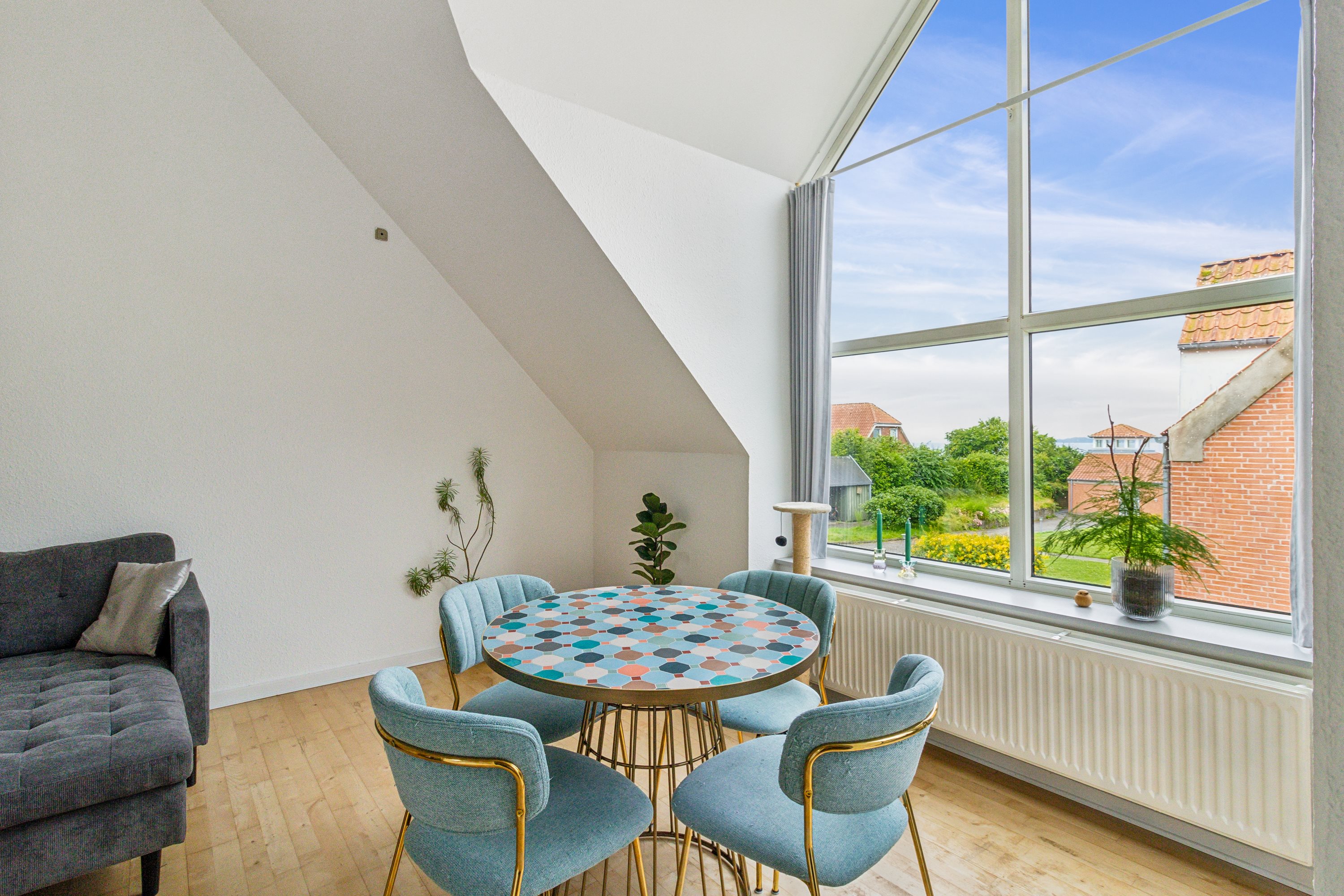 Fremhævet altan billede i fuldskærmstilstand. Billede af Møllegården 4, 1., 6320 Egernsund