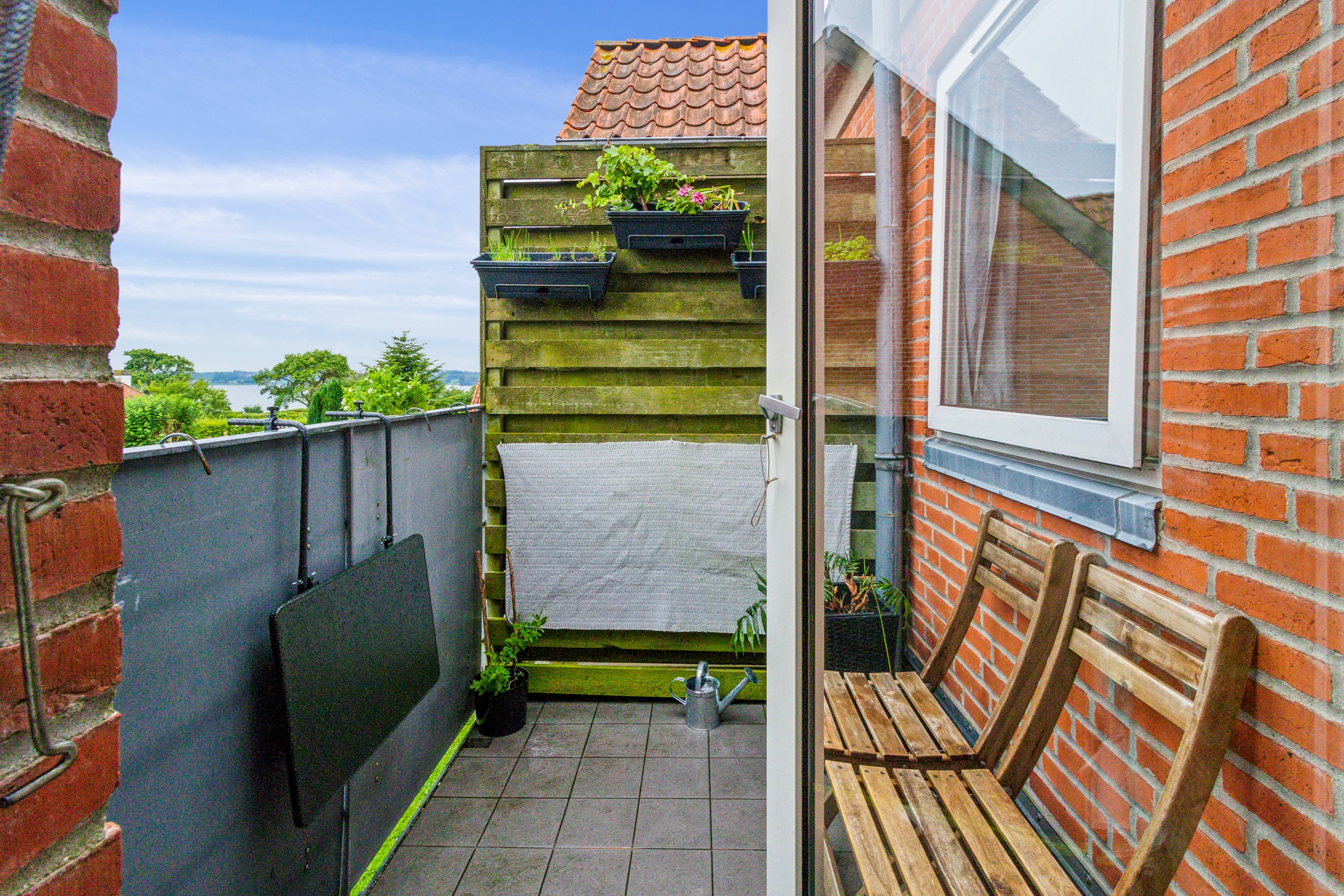 Fremhævet altan billede i fuldskærmstilstand. Billede af Møllegården 4, 1., 6320 Egernsund