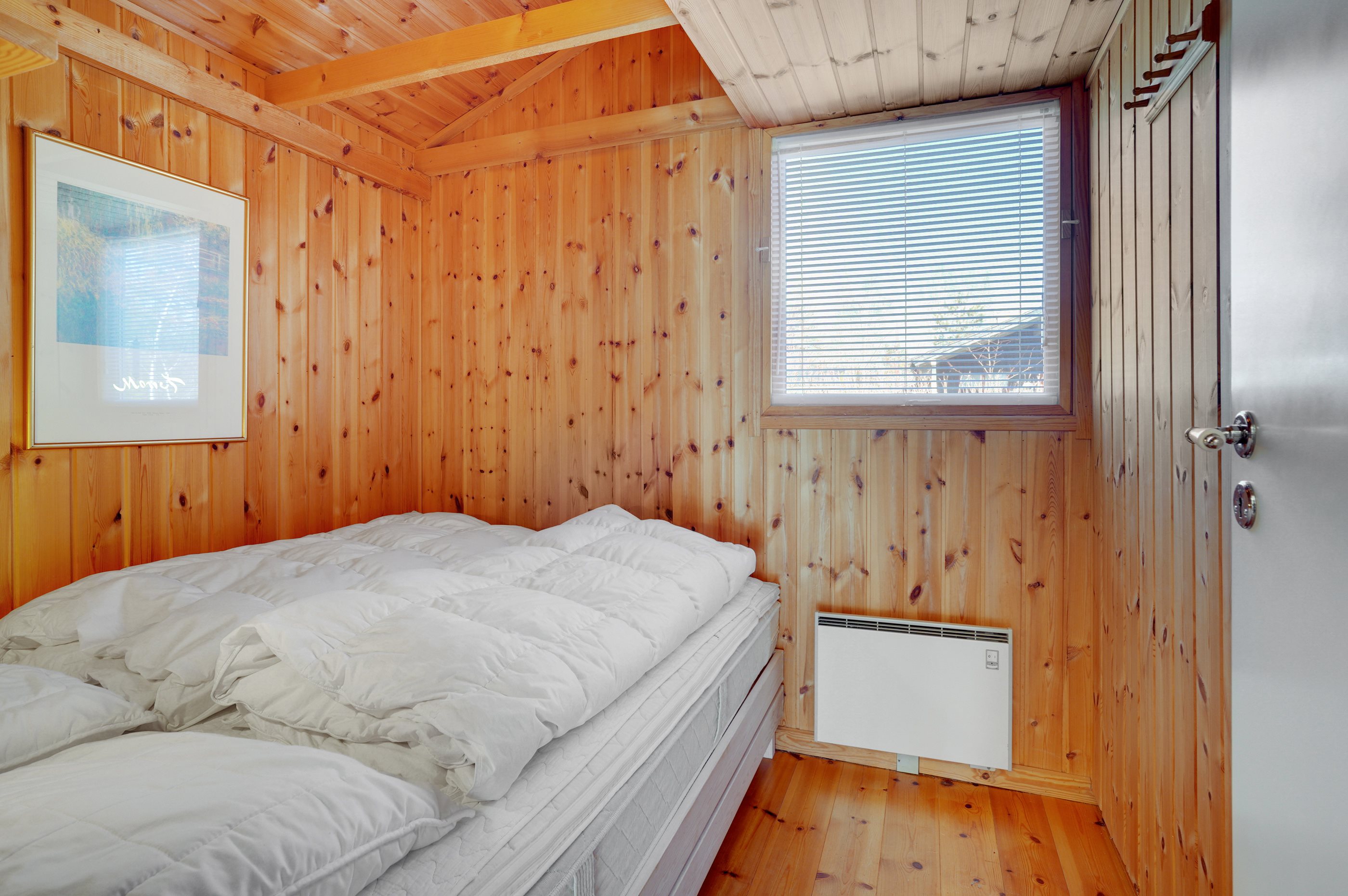 Fremhævet soveværelse billede i fuldskærmstilstand. Billede af Gravens Jolle 4, Nordmarken, 9940 Læsø