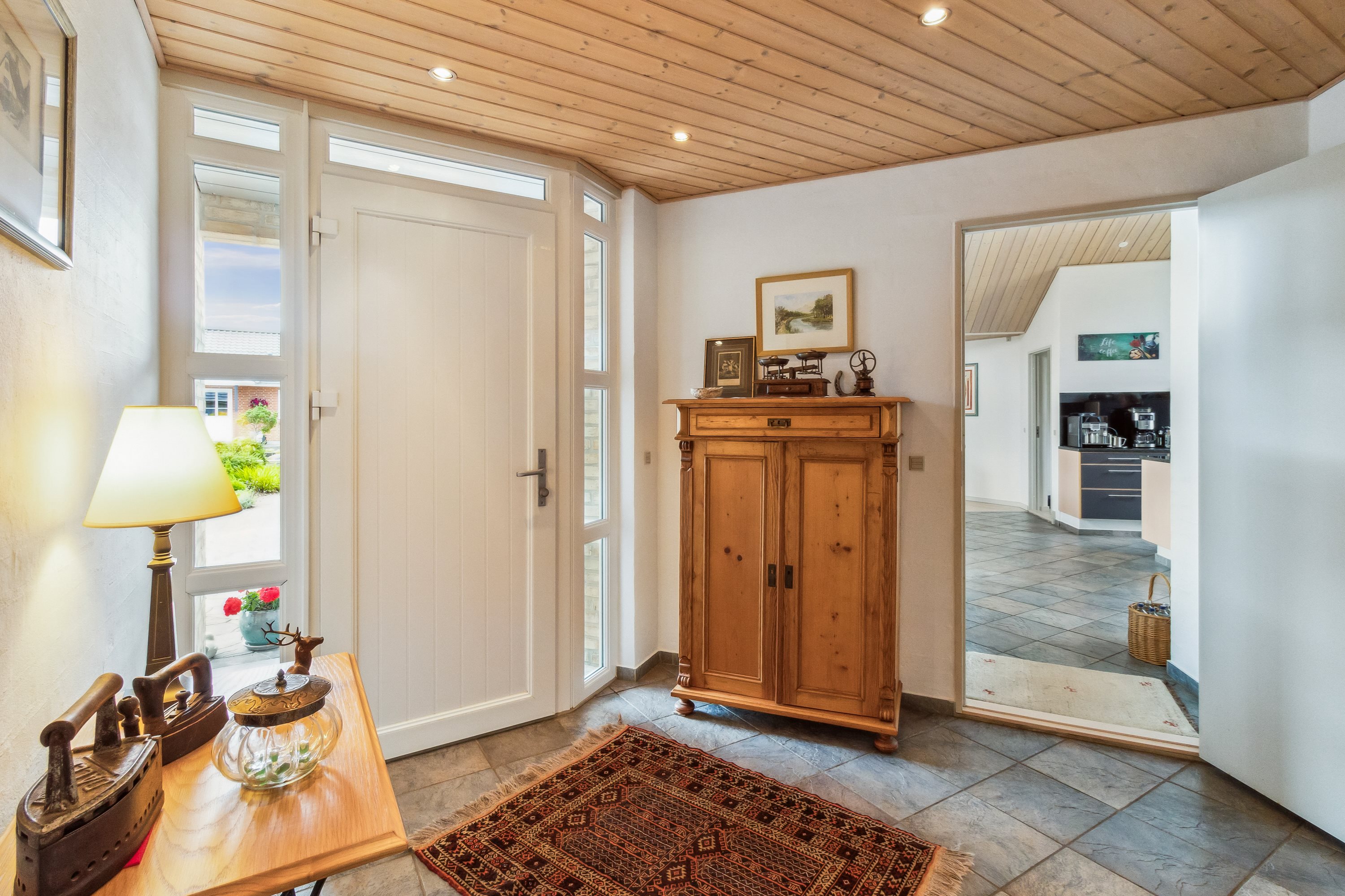 Fremhævet hall billede i fuldskærmstilstand. Billede af Tunneldal 19, 6330 Padborg