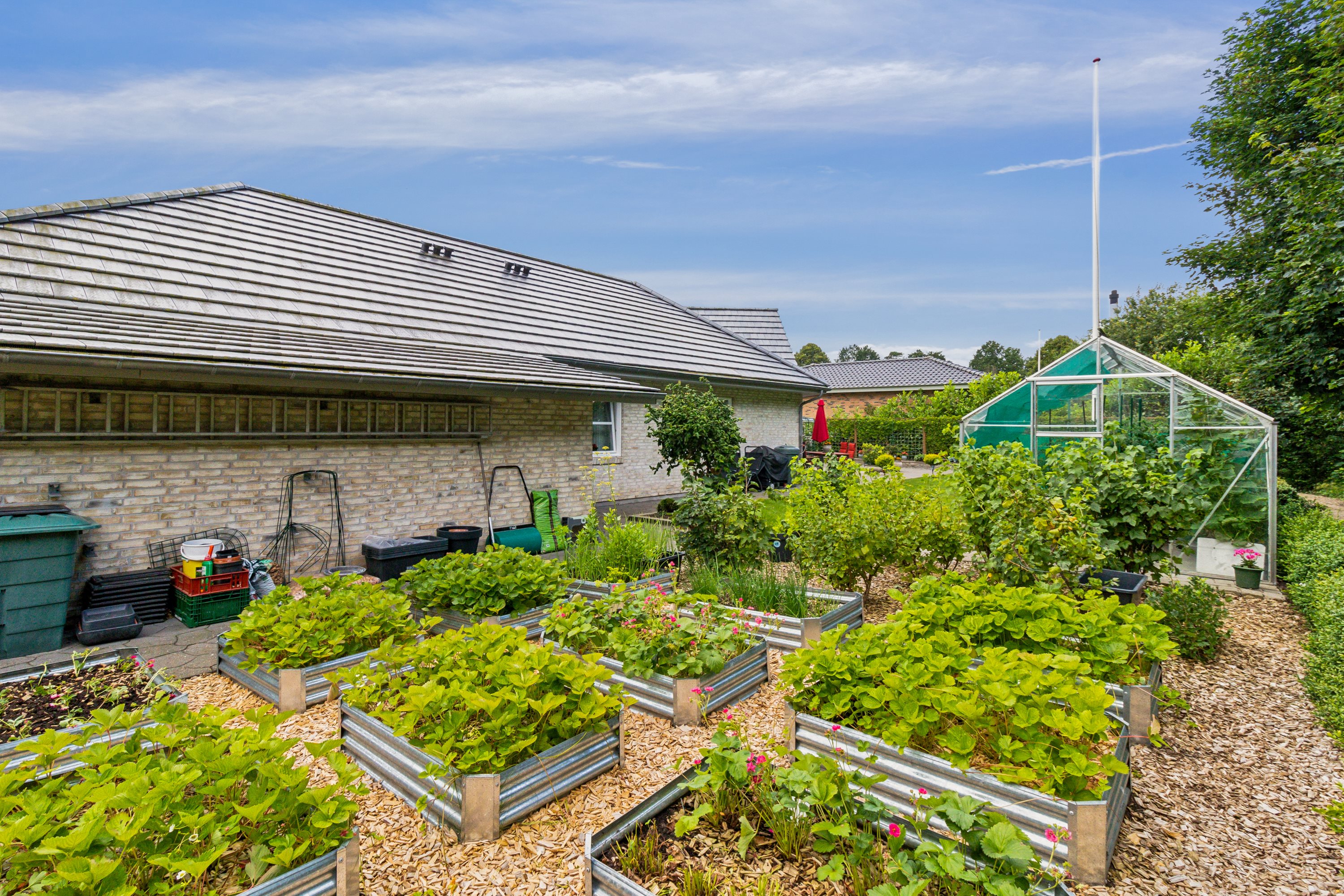 Fremhævet have billede i fuldskærmstilstand. Billede af Tunneldal 19, 6330 Padborg