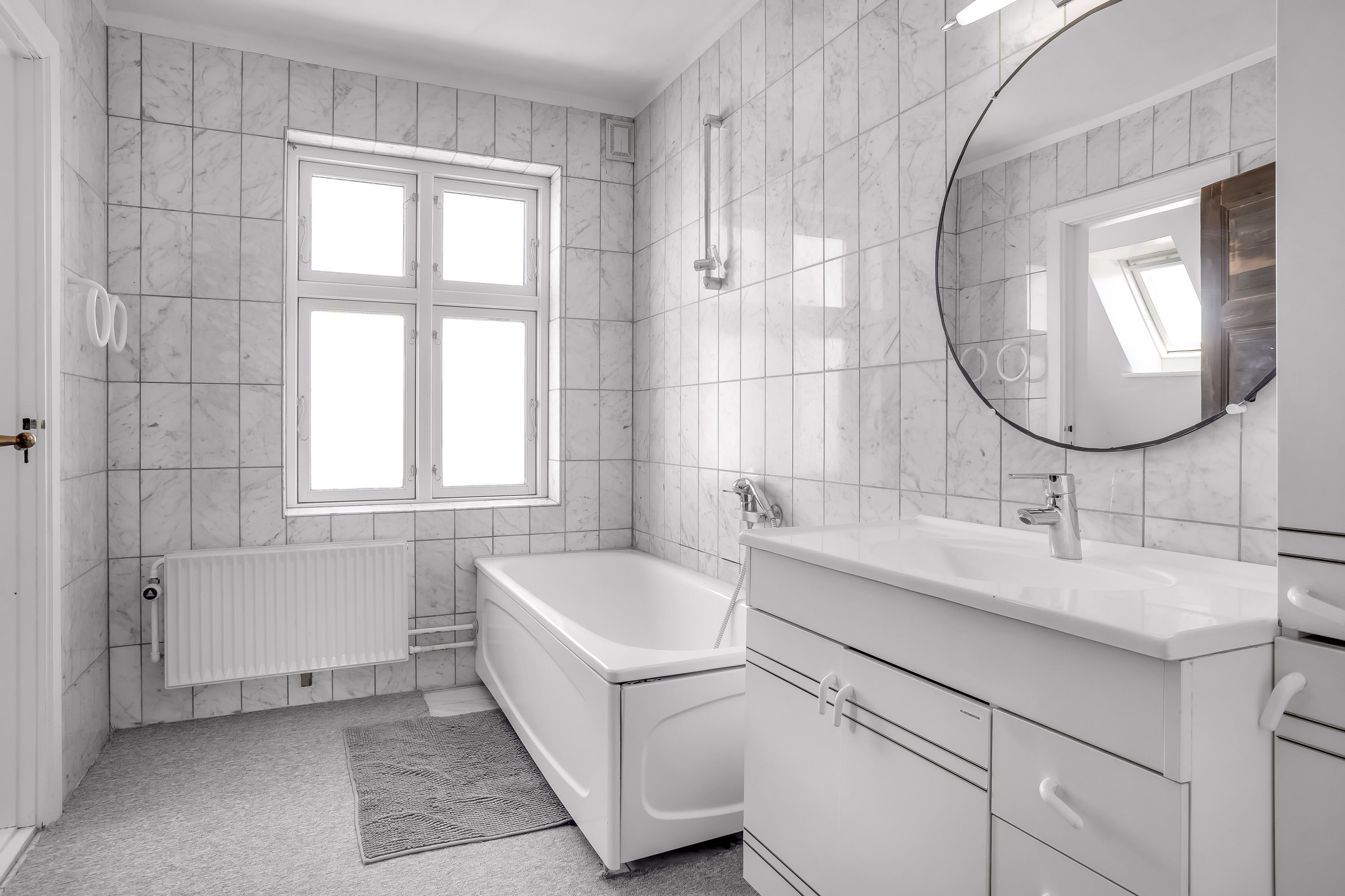 Fremhævet badeværelse billede i fuldskærmstilstand. Billede af Nygade 6, 9620 Aalestrup