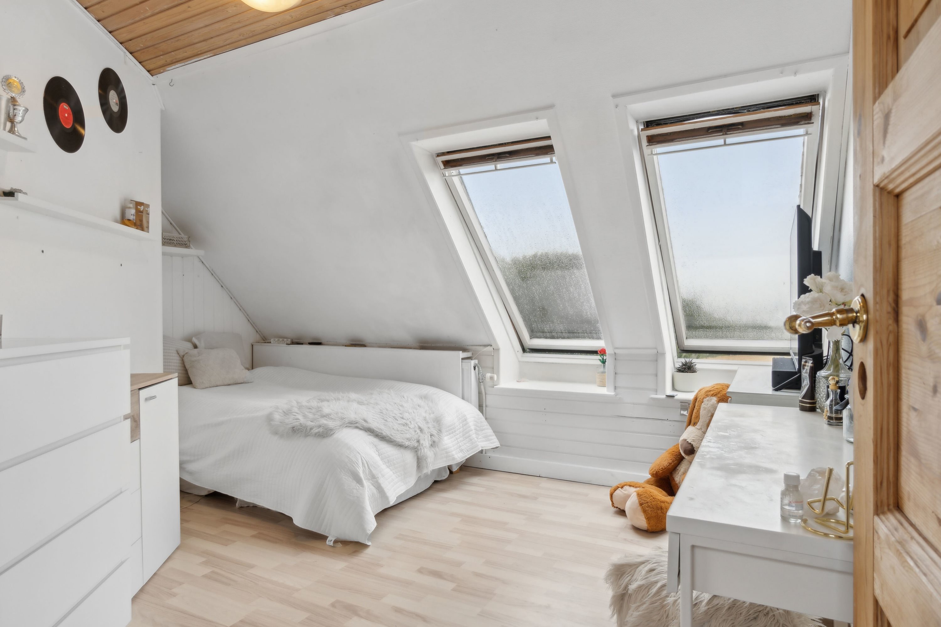 Fremhævet soveværelse billede i fuldskærmstilstand. Billede af Sårupvej 50, Sårup, 7730 Hanstholm