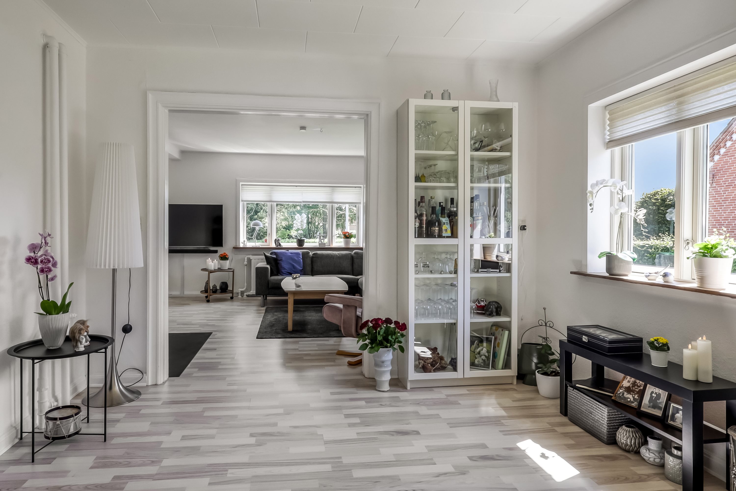 Fremhævet stue billede i fuldskærmstilstand. Billede af Østergade 27, 5874 Hesselager