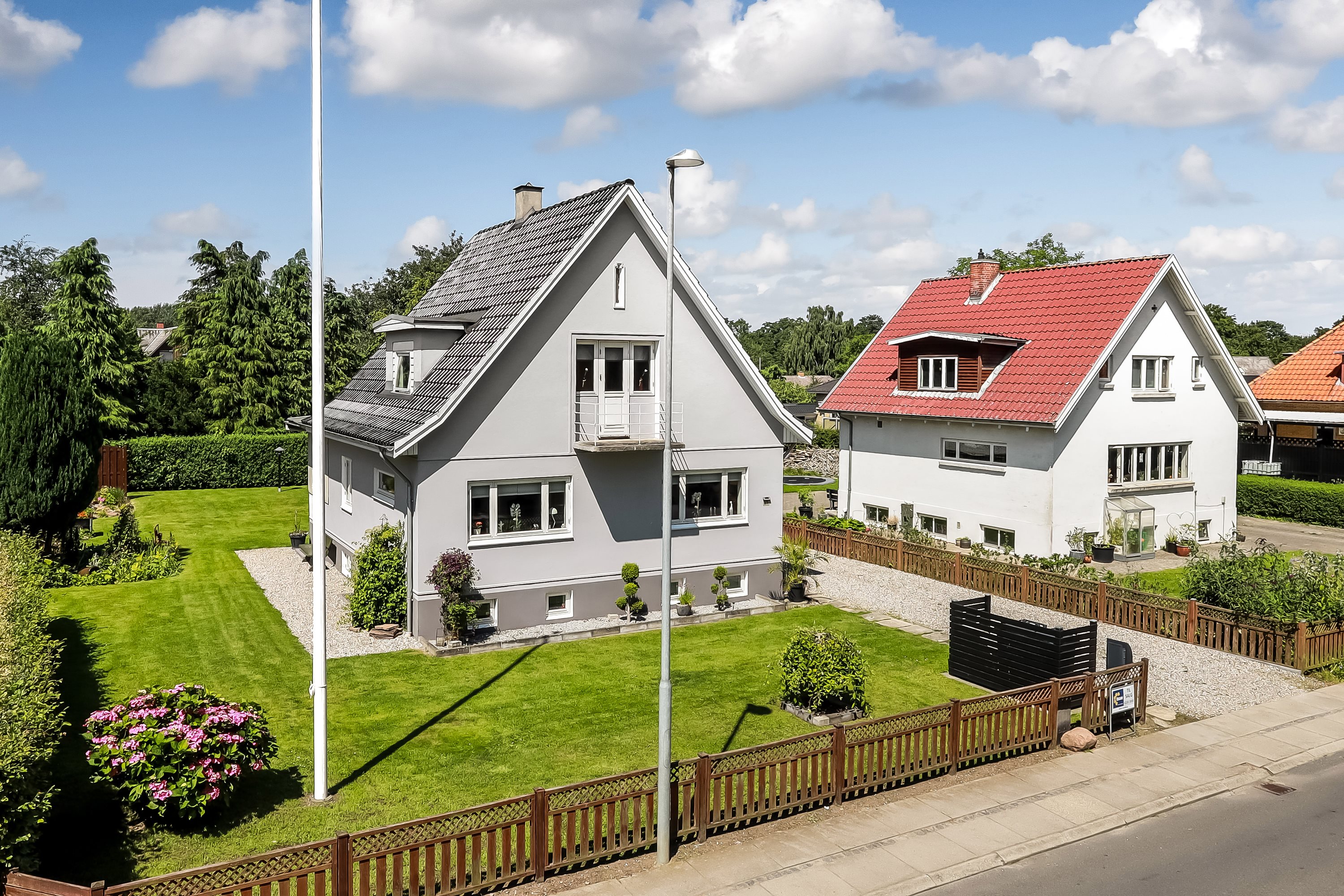 Fremhævet ejendommen billede i fuldskærmstilstand. Billede af Østergade 27, 5874 Hesselager