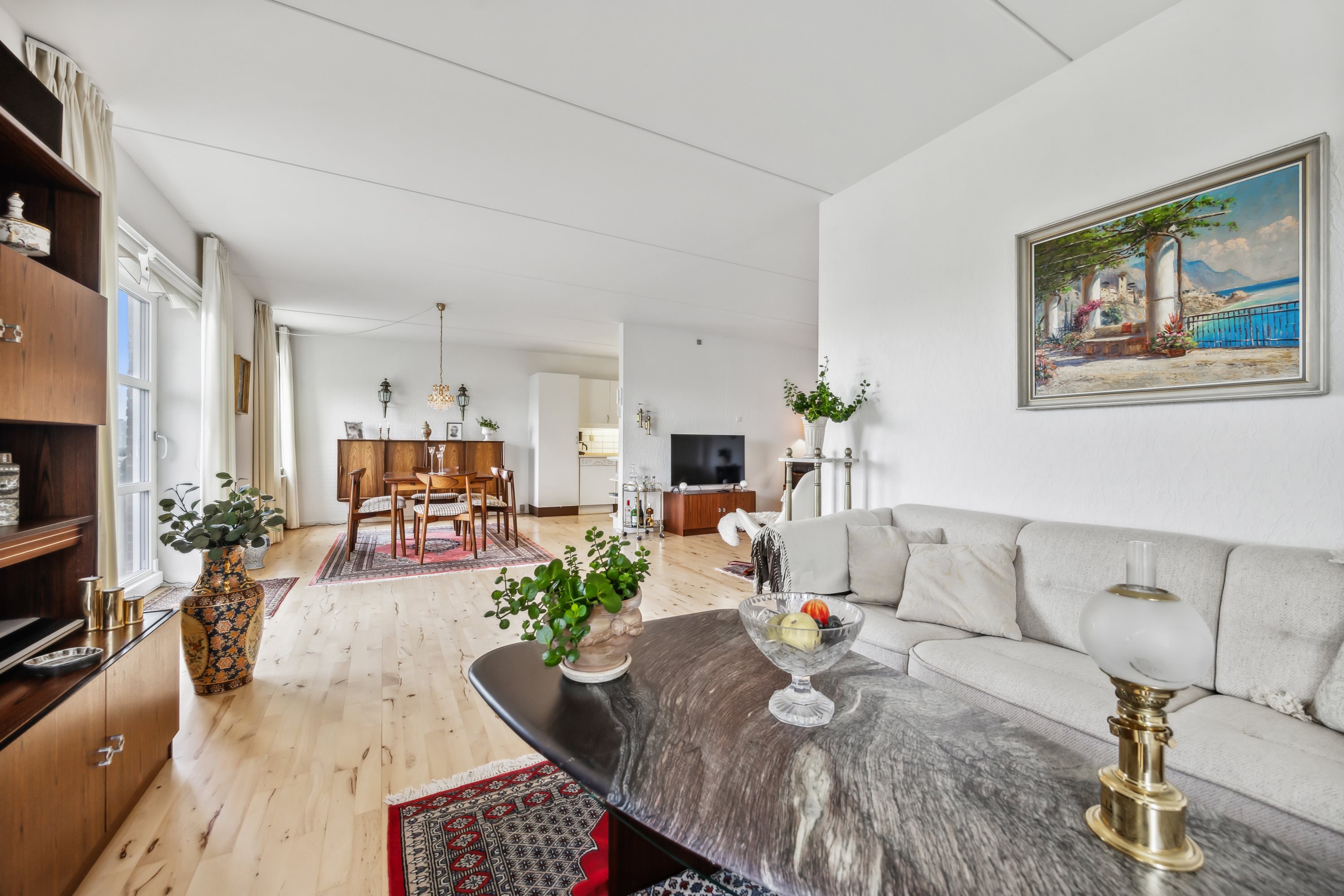 Fremhævet stue billede i fuldskærmstilstand. Billede af Solvangsvej 6, 3. tv., 9000 Aalborg