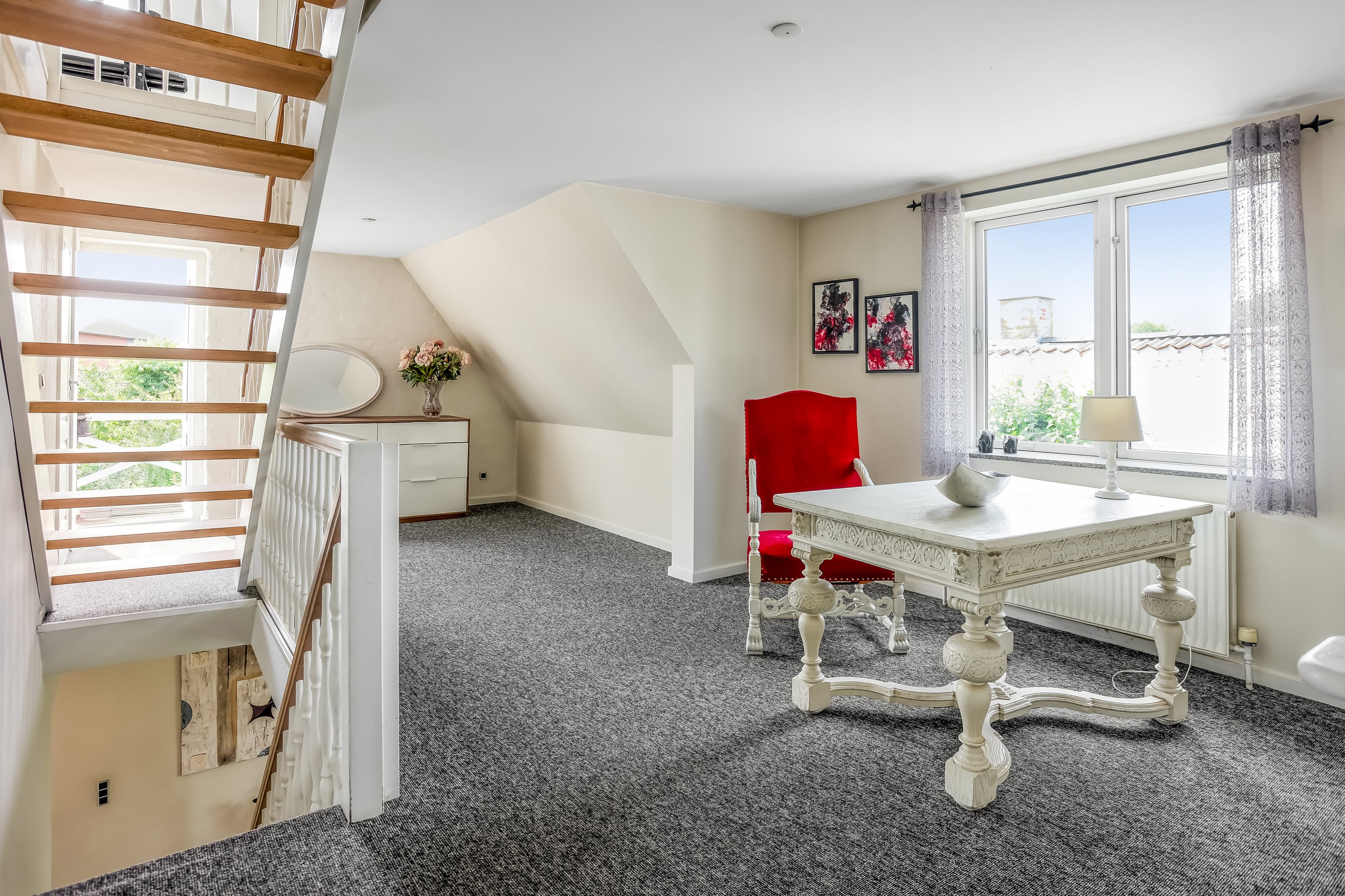 Fremhævet stue billede i fuldskærmstilstand. Billede af Randersvej 10, 8800 Viborg