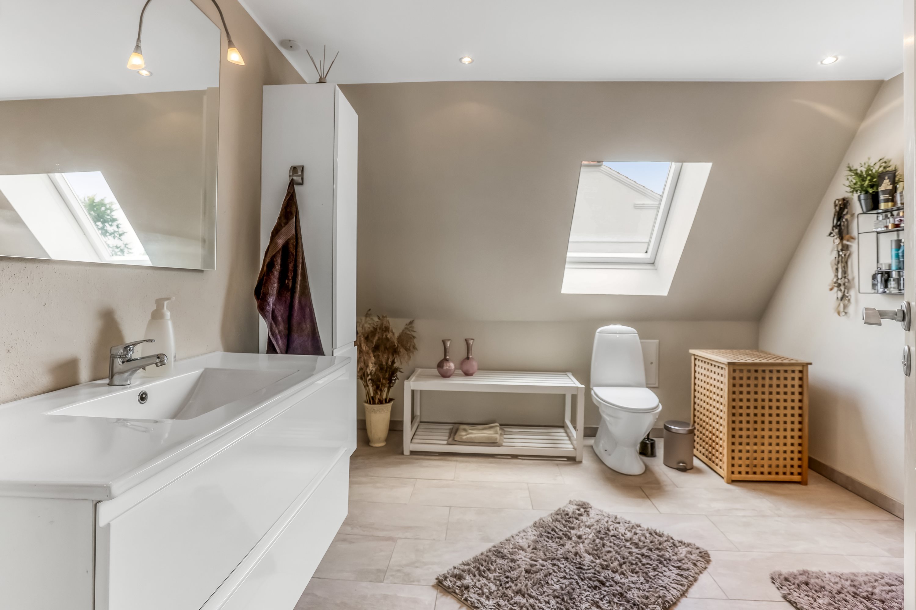 Fremhævet badeværelse billede i fuldskærmstilstand. Billede af Randersvej 10, 8800 Viborg