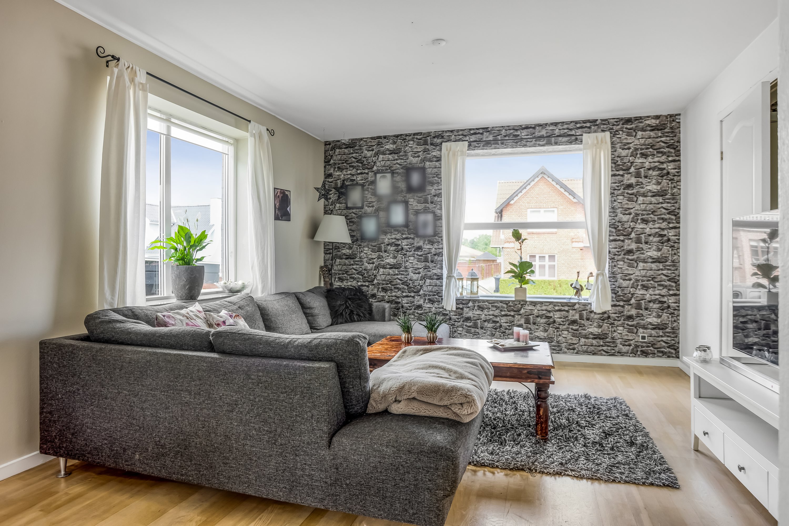 Fremhævet stue billede i fuldskærmstilstand. Billede af Randersvej 10, 8800 Viborg