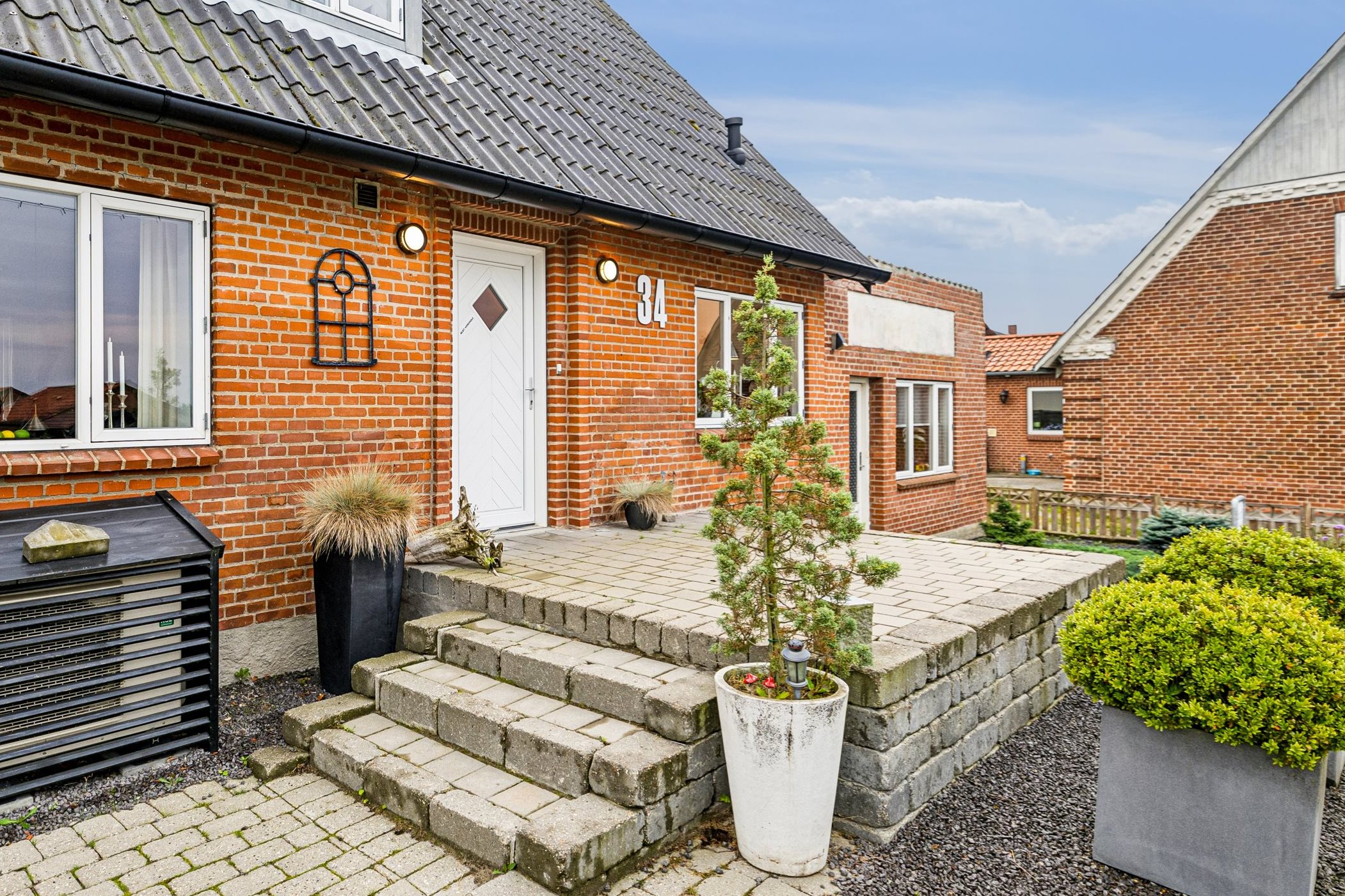 Fremhævet facade billede i fuldskærmstilstand. Billede af Sejet Bygade 34, Sejet, 8700 Horsens