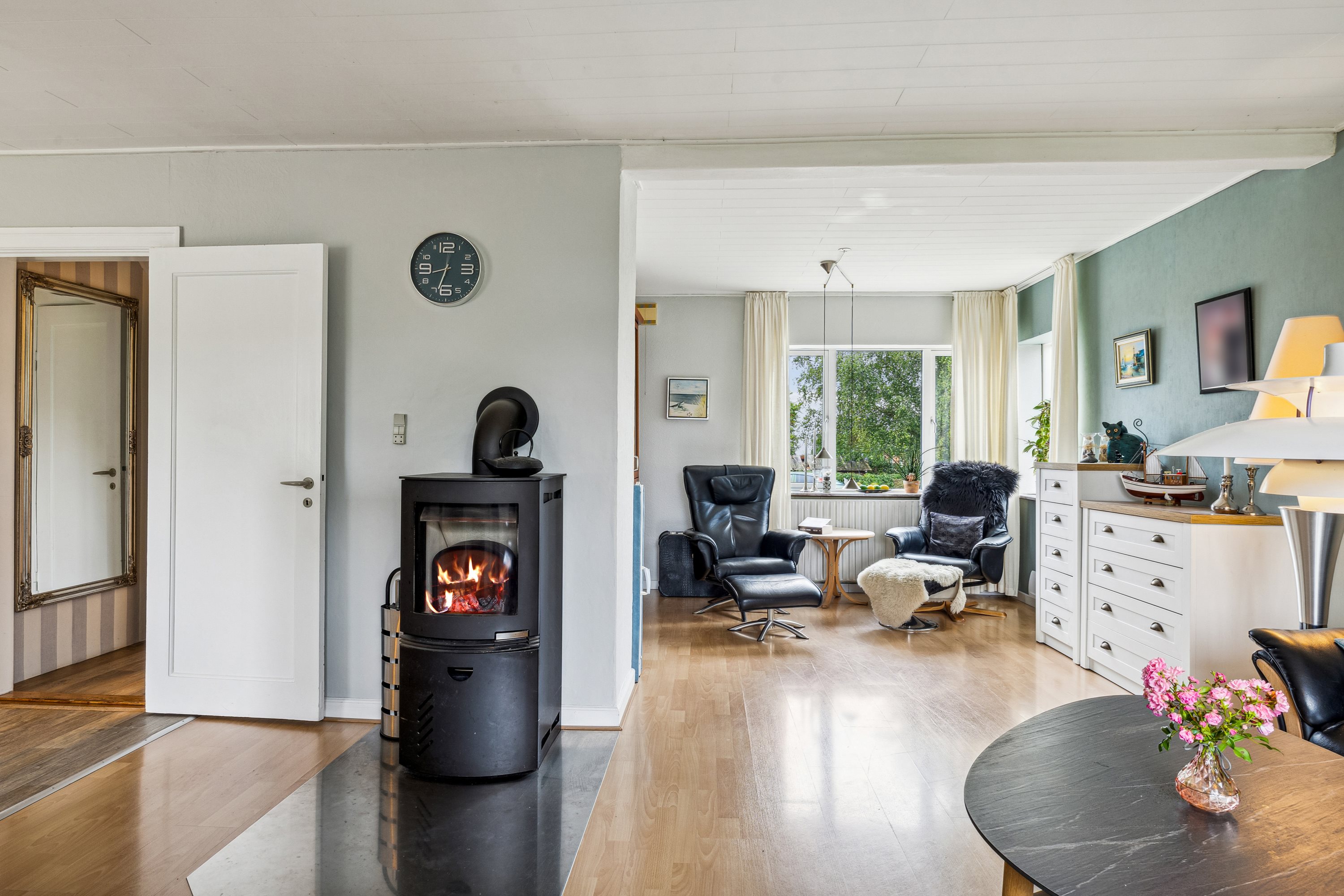 Fremhævet stue billede i fuldskærmstilstand. Billede af Sejet Bygade 34, Sejet, 8700 Horsens