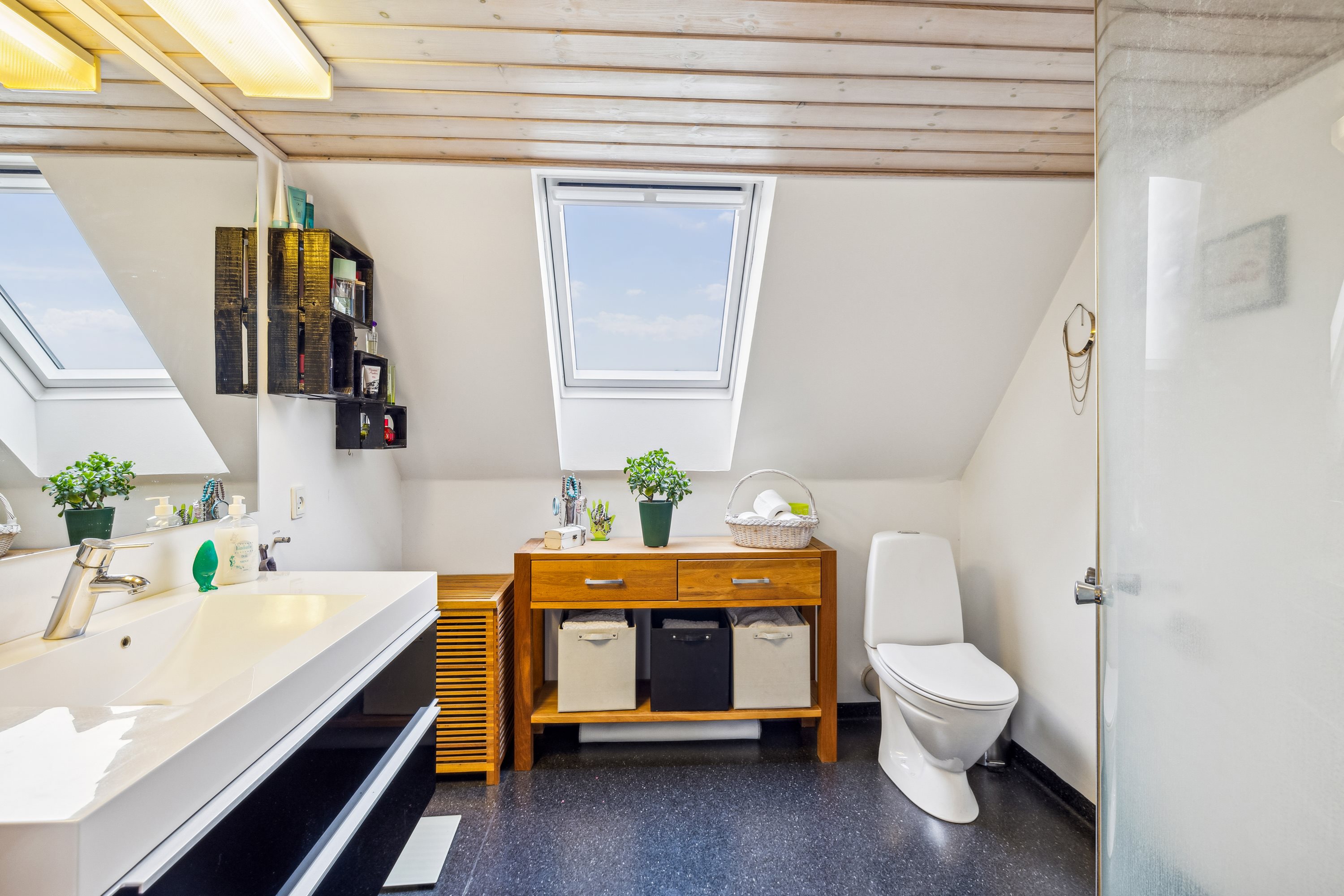 Fremhævet badeværelse billede i fuldskærmstilstand. Billede af Sejet Bygade 34, Sejet, 8700 Horsens