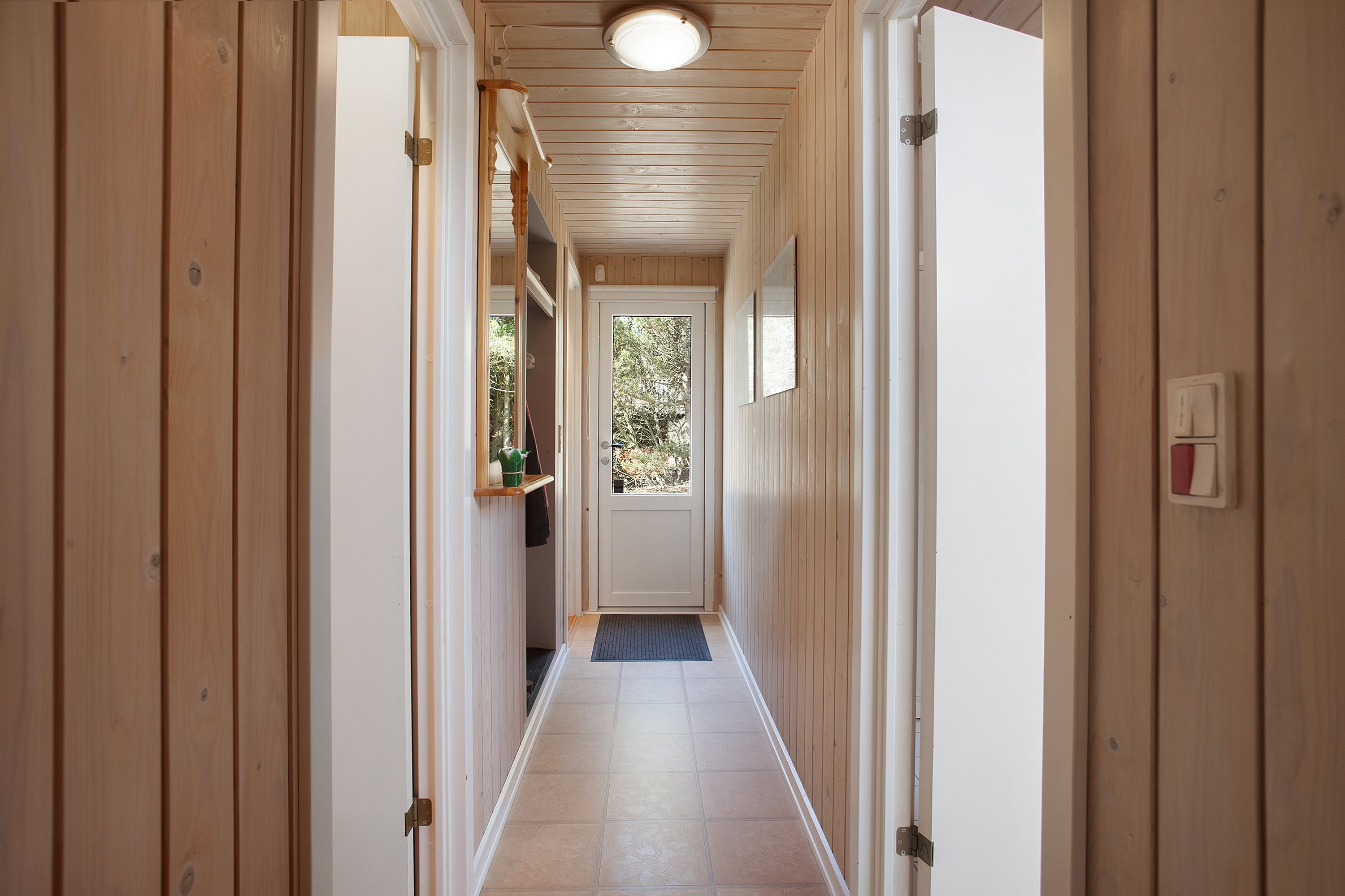 Fremhævet gang billede i fuldskærmstilstand. Billede af Spurvevej 4, Østerby, 9940 Læsø