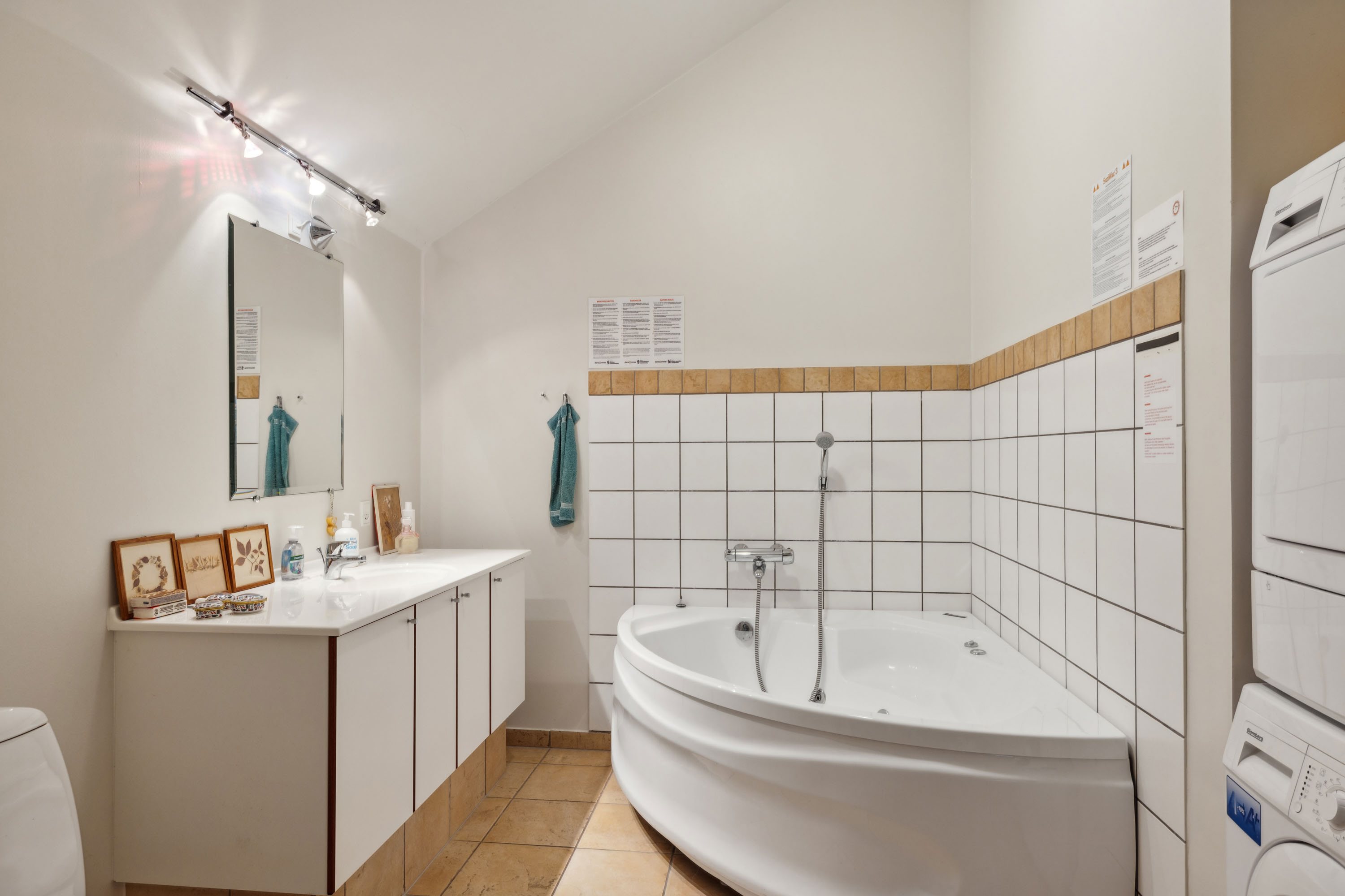 Fremhævet badeværelse billede i fuldskærmstilstand. Billede af Marinavej 12, 6320 Egernsund