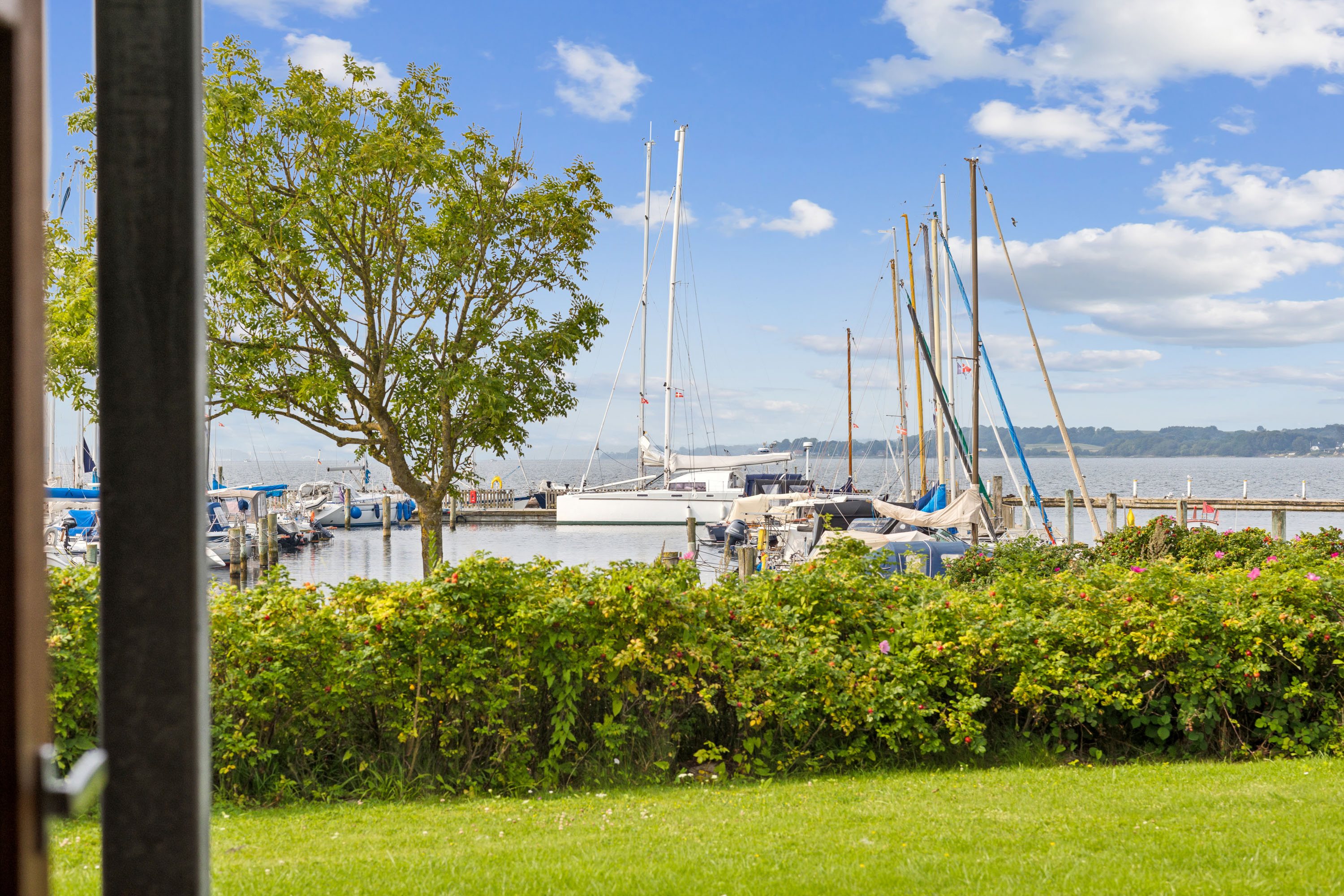 Fremhævet udsigt billede i fuldskærmstilstand. Billede af Marinavej 12, 6320 Egernsund