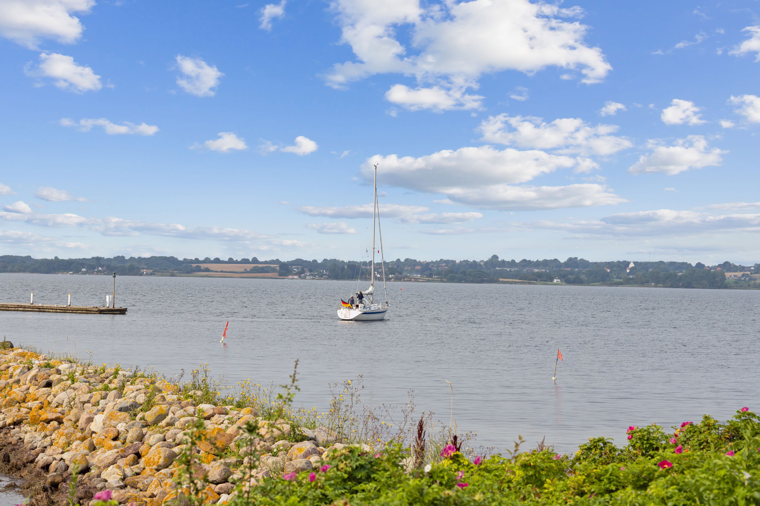 Fremhævet omgivelser billede i fuldskærmstilstand. Billede af Marinavej 12, 6320 Egernsund