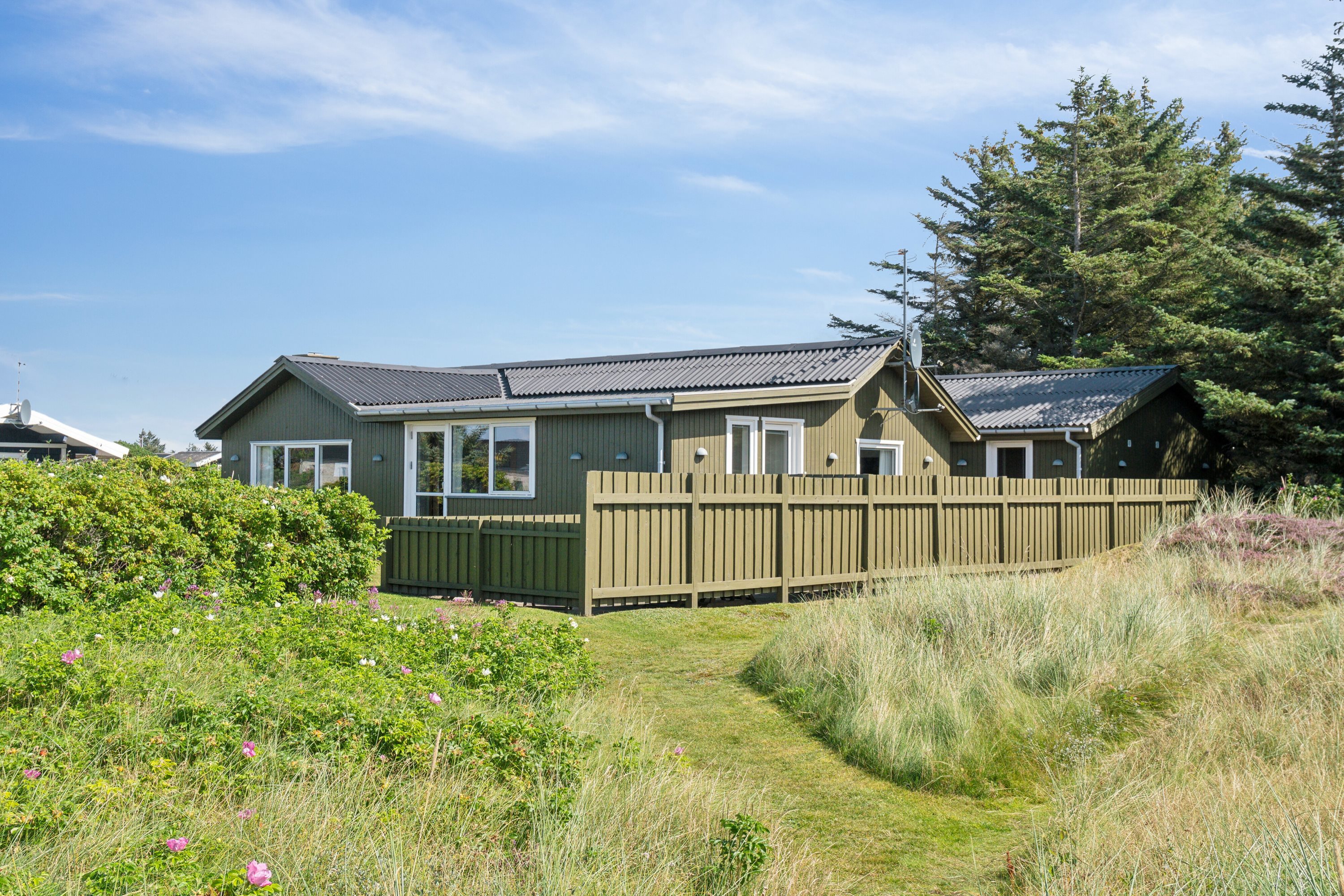 Fremhævet set fra haven billede i fuldskærmstilstand. Billede af Store Knuds Vej 20, Vorupør, 7700 Thisted