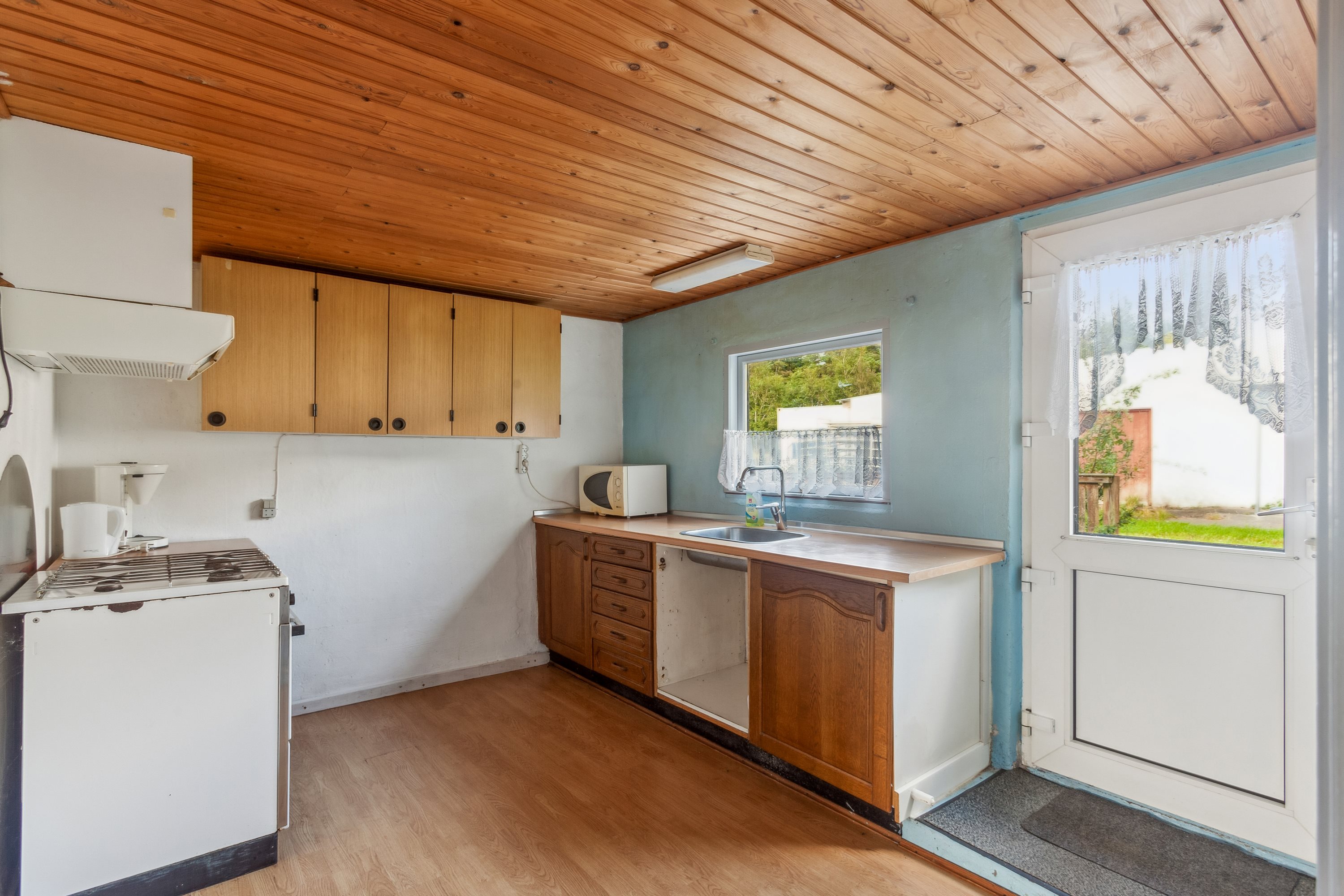 Fremhævet køkken billede i fuldskærmstilstand. Billede af Agersigen 9, Vesterø Havn, 9940 Læsø