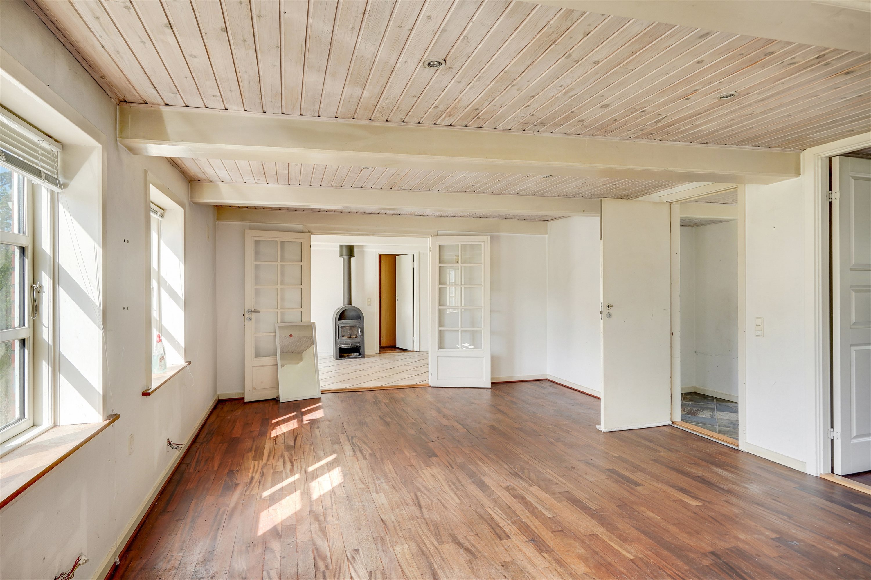 Fremhævet stue billede i fuldskærmstilstand. Billede af Tanderupvej 3, Kirkeby, 6760 Ribe