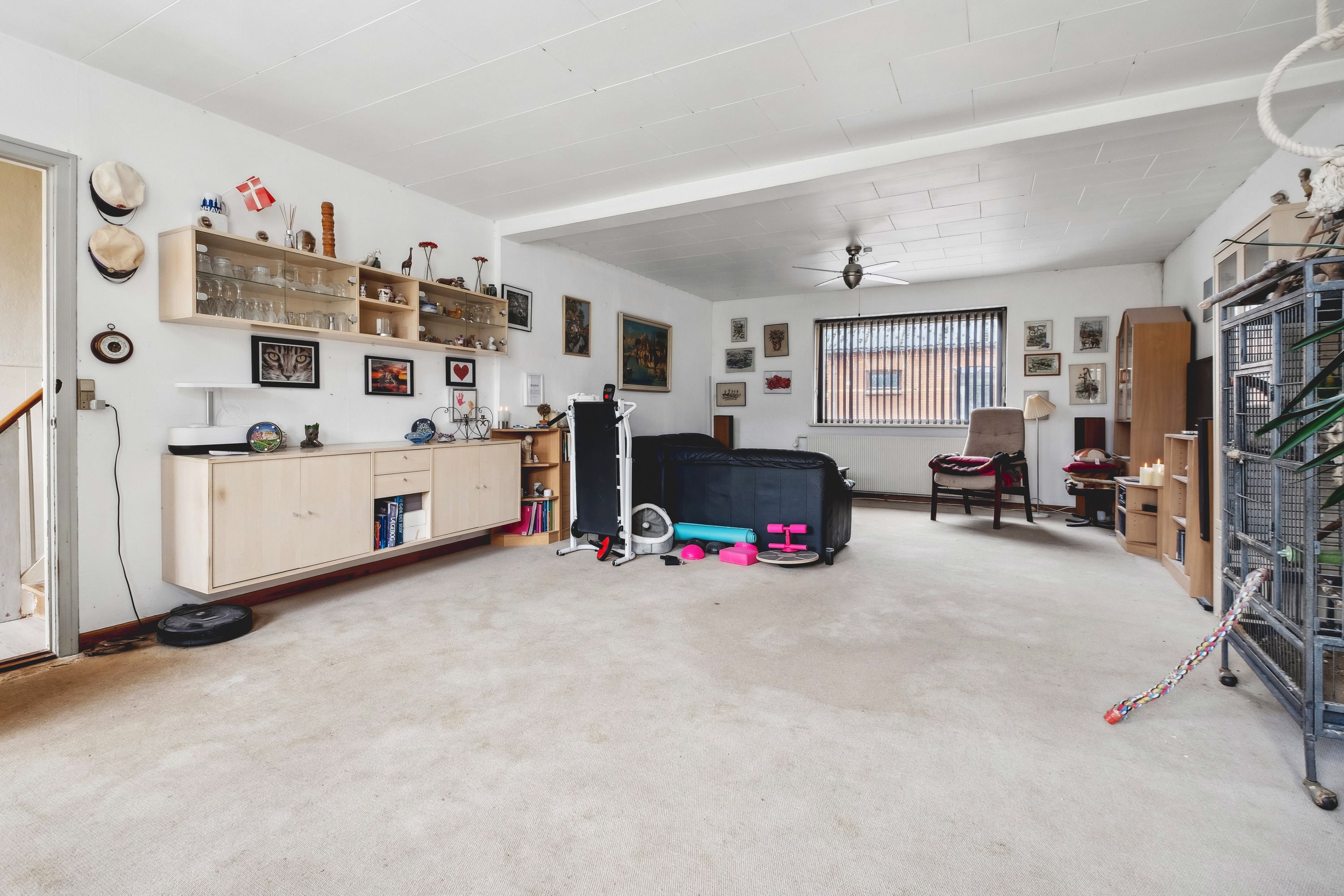 Fremhævet stue billede i fuldskærmstilstand. Billede af Hovedgaden 18, 8763 Rask Mølle