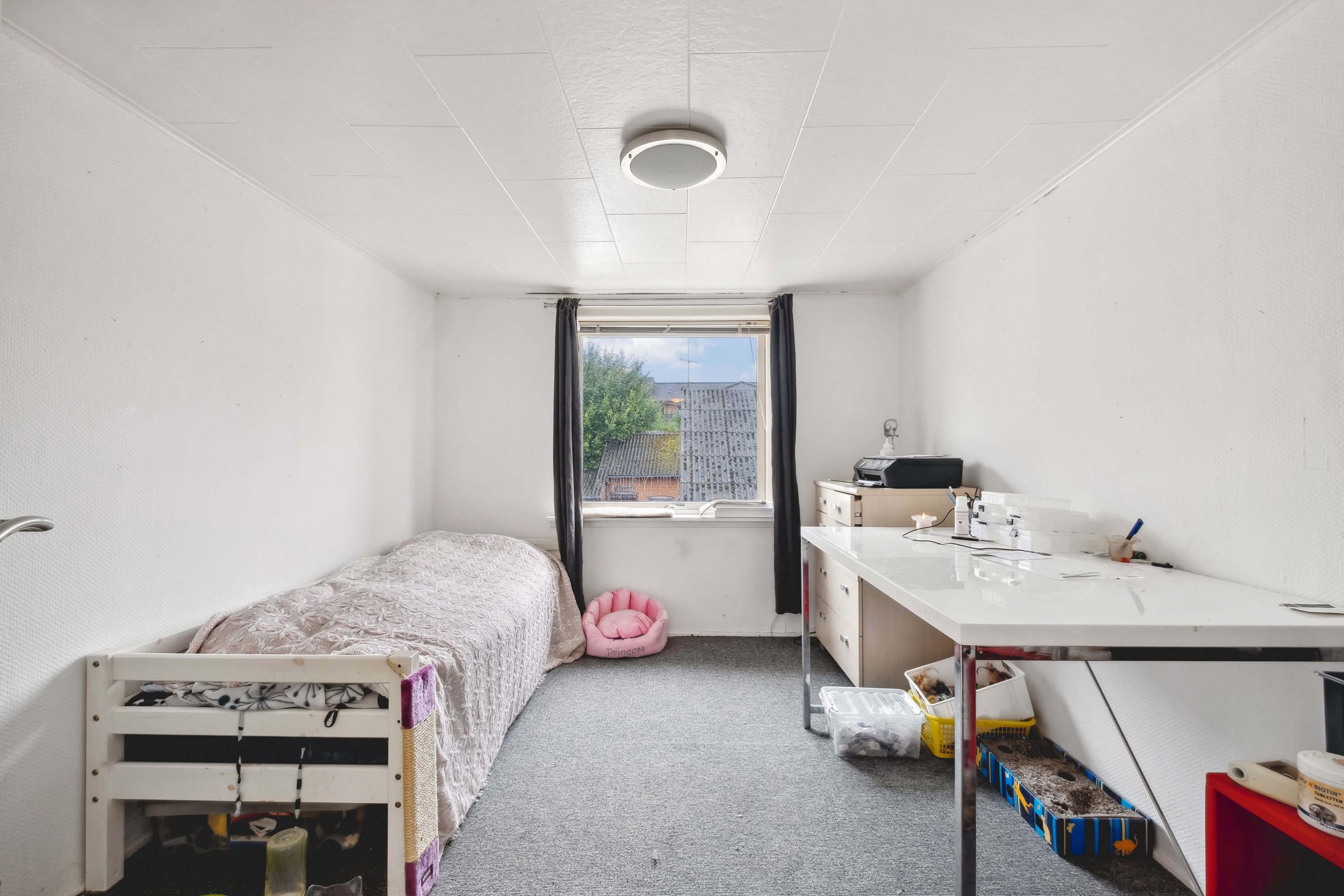 Fremhævet værelse billede i fuldskærmstilstand. Billede af Hovedgaden 18, 8763 Rask Mølle