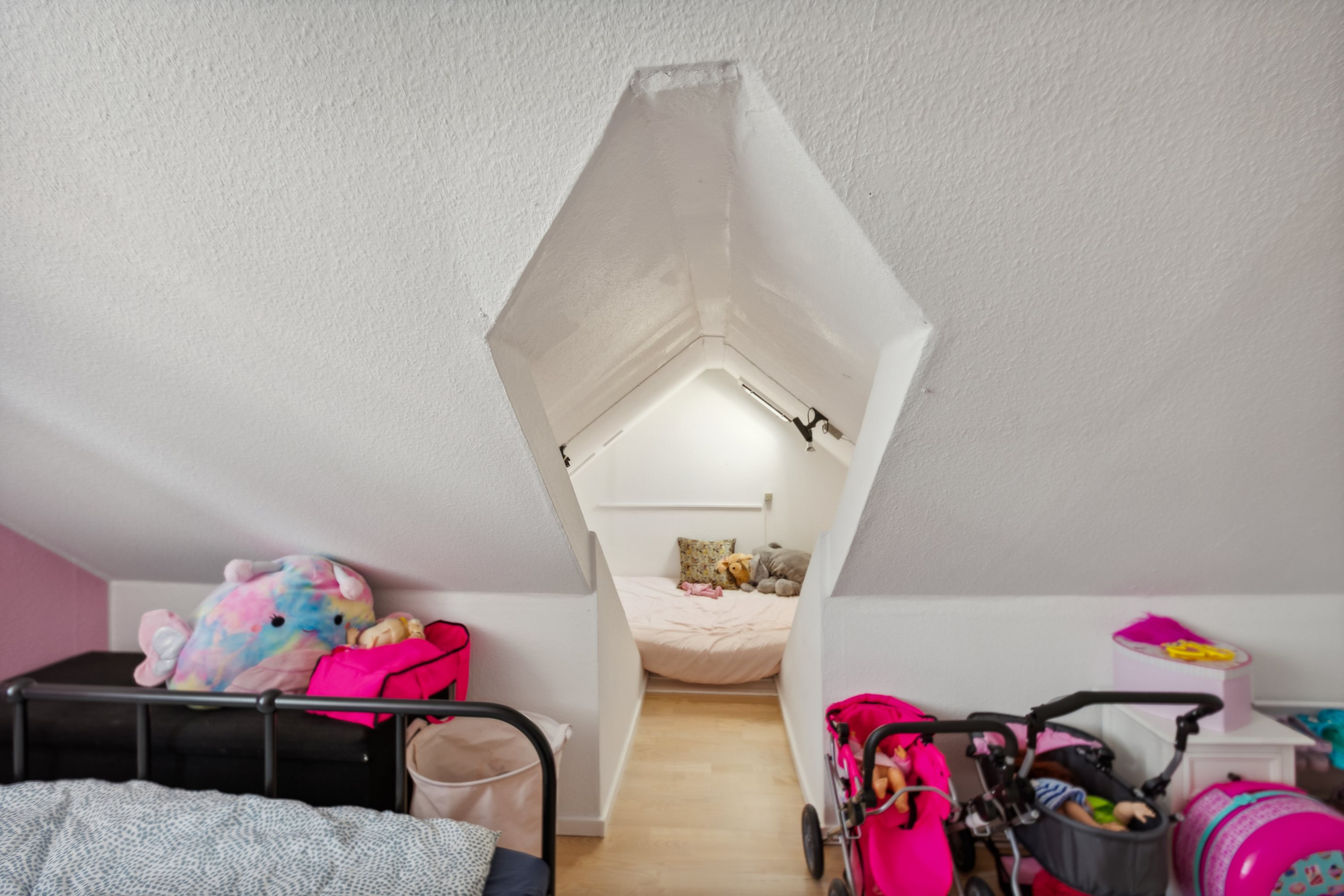 Fremhævet værelse billede i fuldskærmstilstand. Billede af Nørre Alle 44, 2600 Glostrup