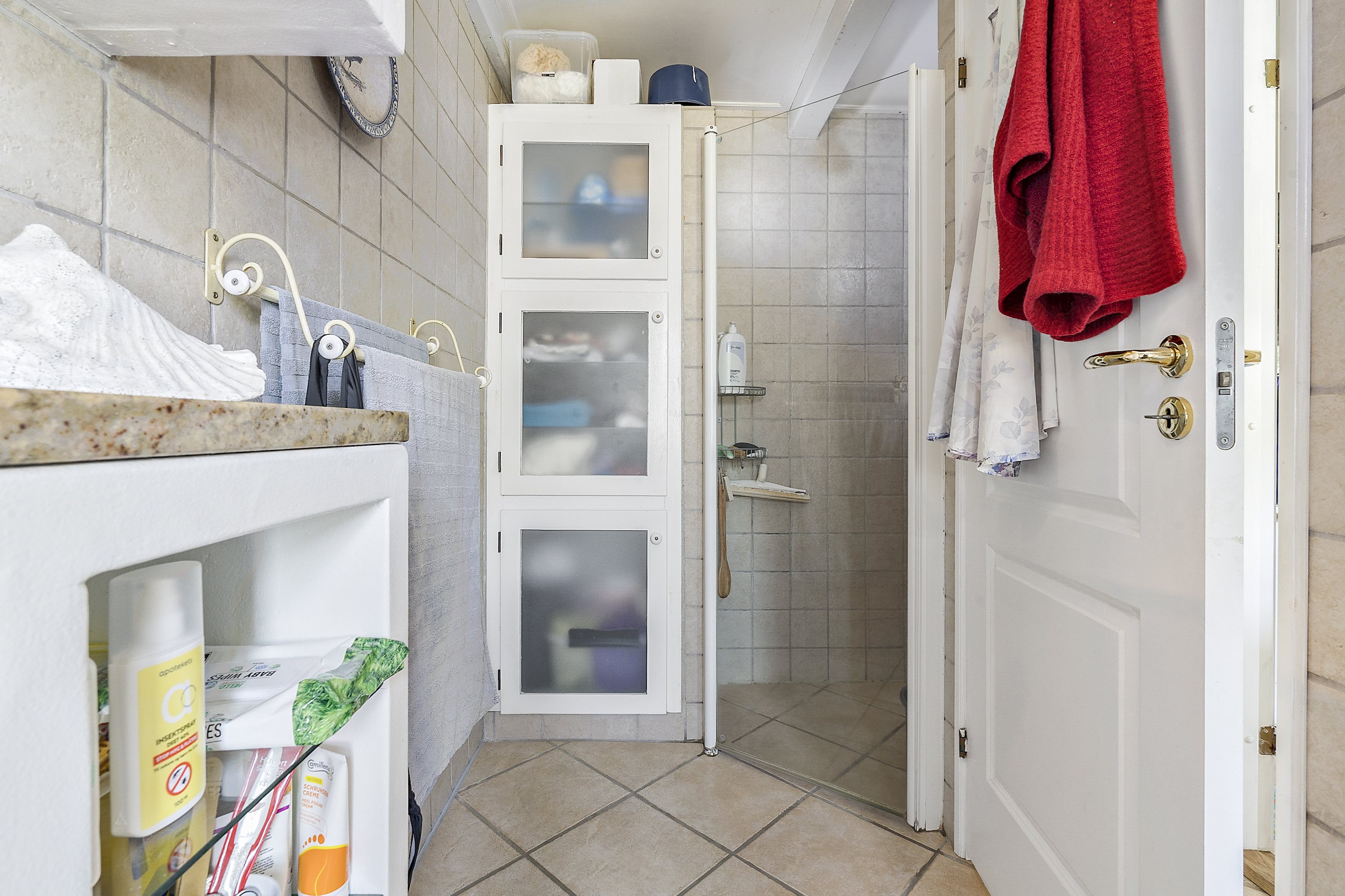 Fremhævet badeværelse billede i fuldskærmstilstand. Billede af Søstien 15, Sønderby, 5631 Ebberup