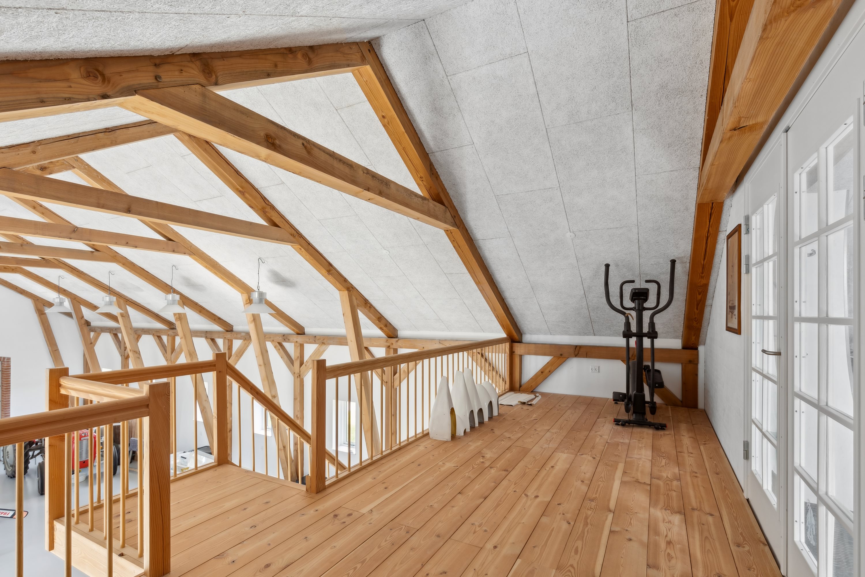 Fremhævet loftsrum billede i fuldskærmstilstand. Billede af Dalbyvej 1, Brå, 8783 Hornsyld