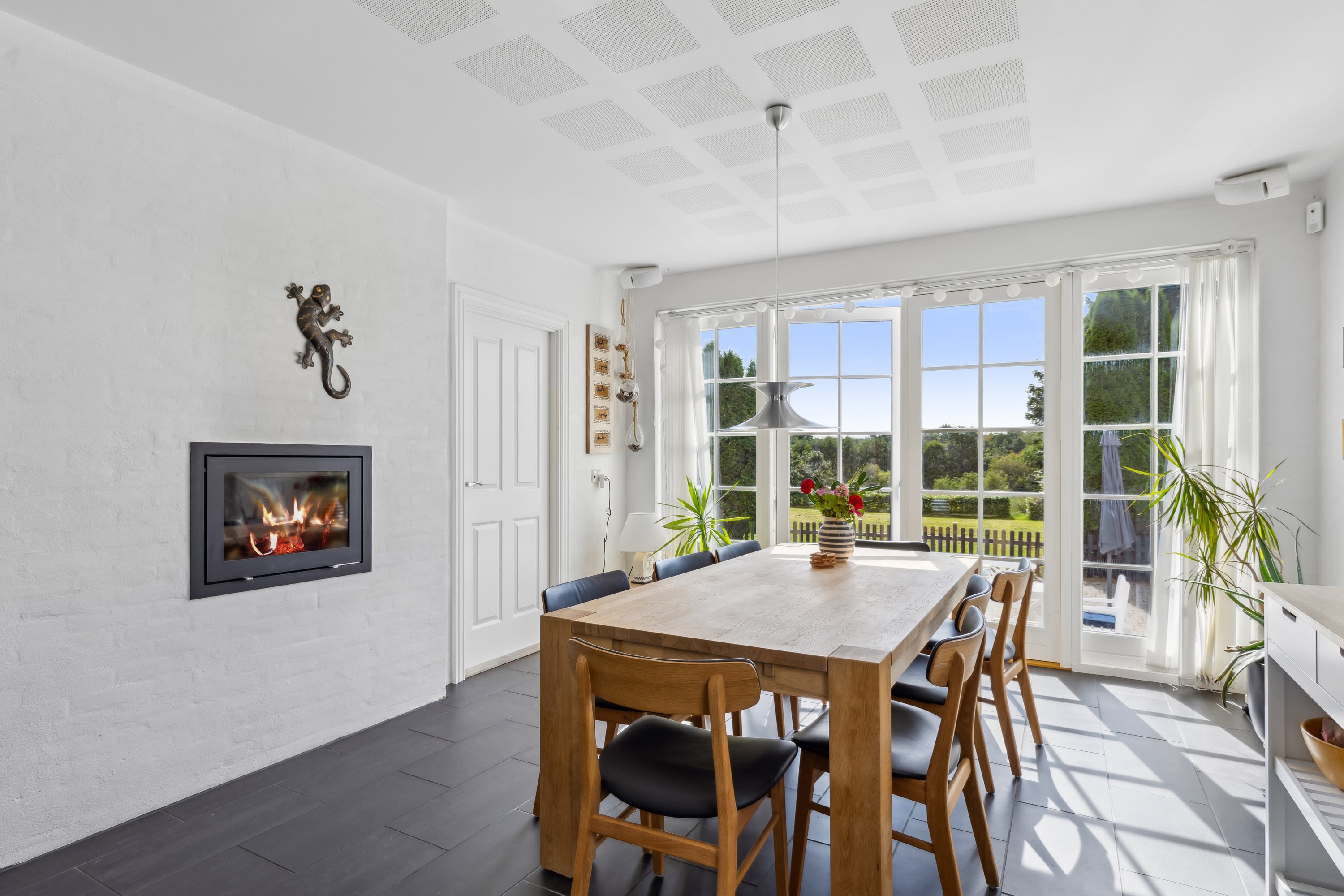 Fremhævet køkken/alrum billede i fuldskærmstilstand. Billede af Dalbyvej 1, Brå, 8783 Hornsyld