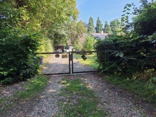 Fremhævet indkørsel billede i fuldskærmstilstand. Billede af Udsigten 9, Vormark, 5874 Hesselager