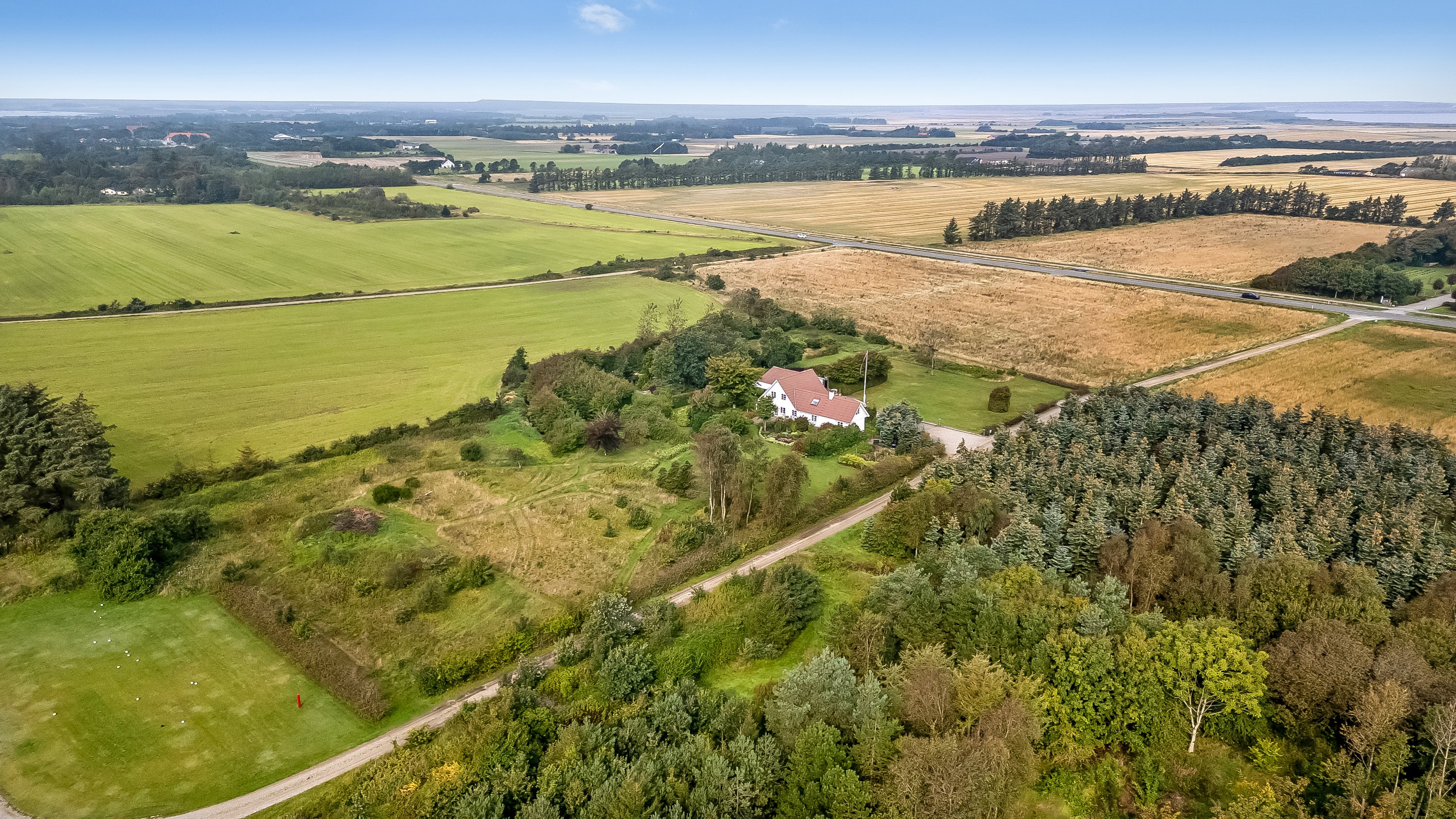 Fremhævet luftfoto billede i fuldskærmstilstand. Billede af Stabyvej 25, Staby, 6990 Ulfborg